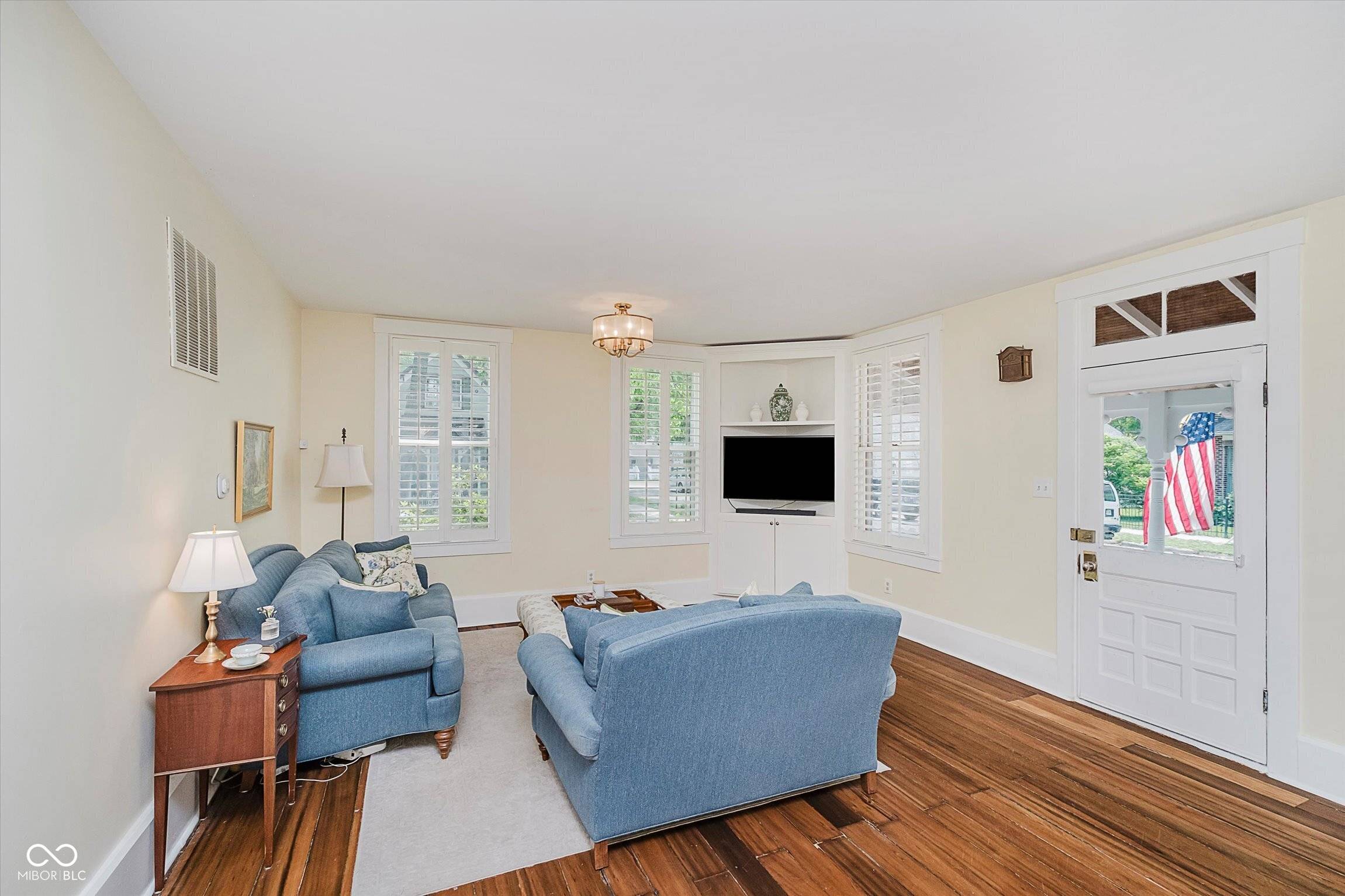 Zionsville, IN 46077,60 E Poplar ST