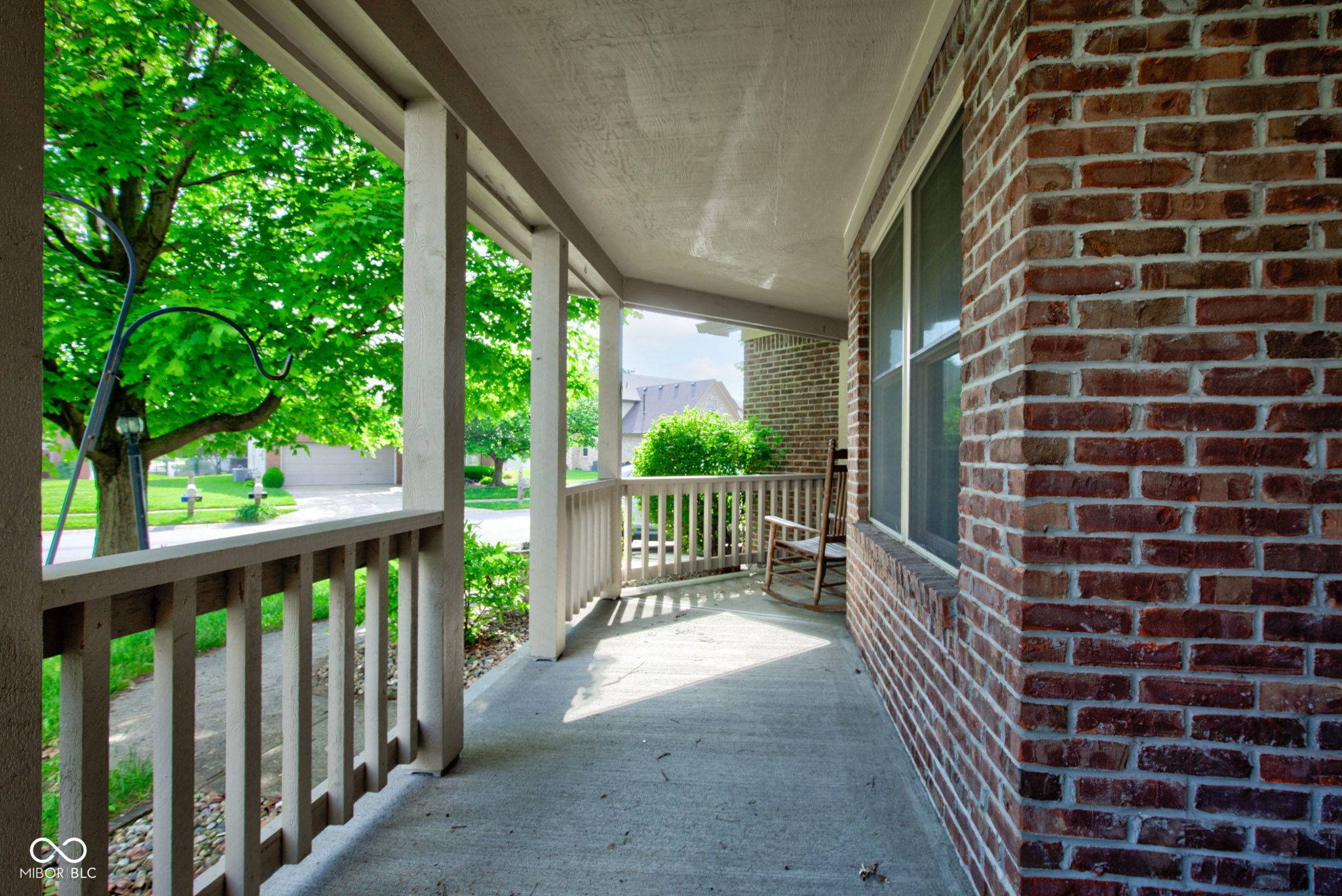 Greenwood, IN 46142,286 N Greenbriar DR