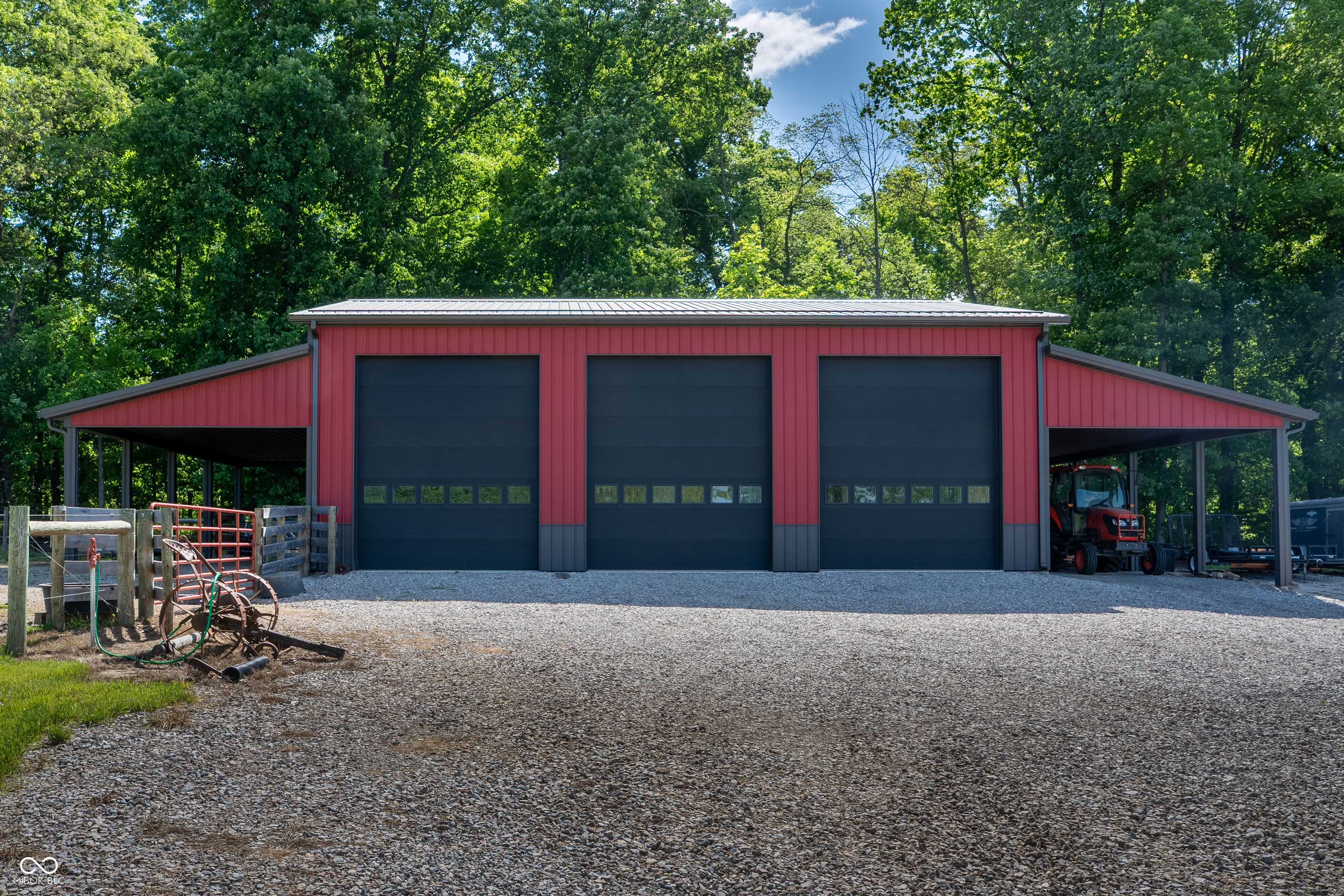 Elizabethtown, IN 47232,10104 E 850 S