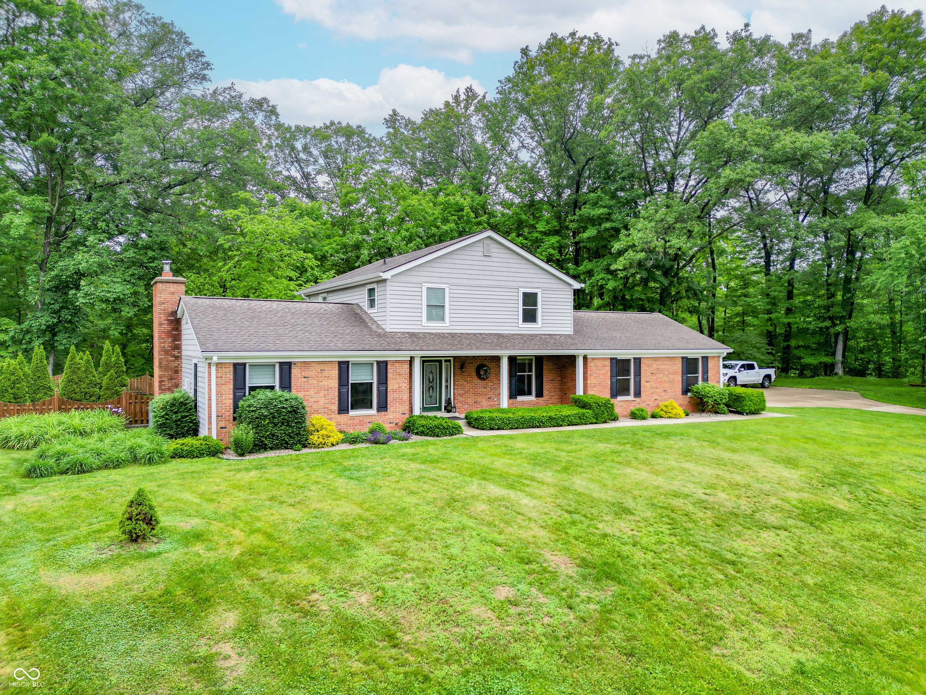Columbus, IN 47201,8772 W Evergreen DR
