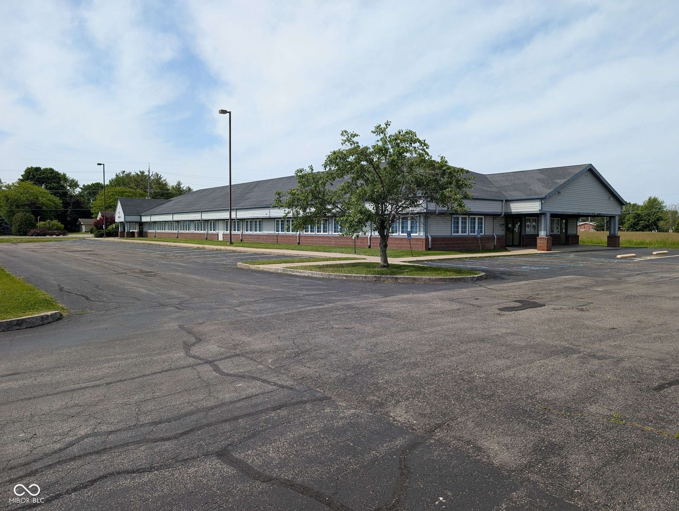 Anderson, IN 46013,140 E 53rd ST
