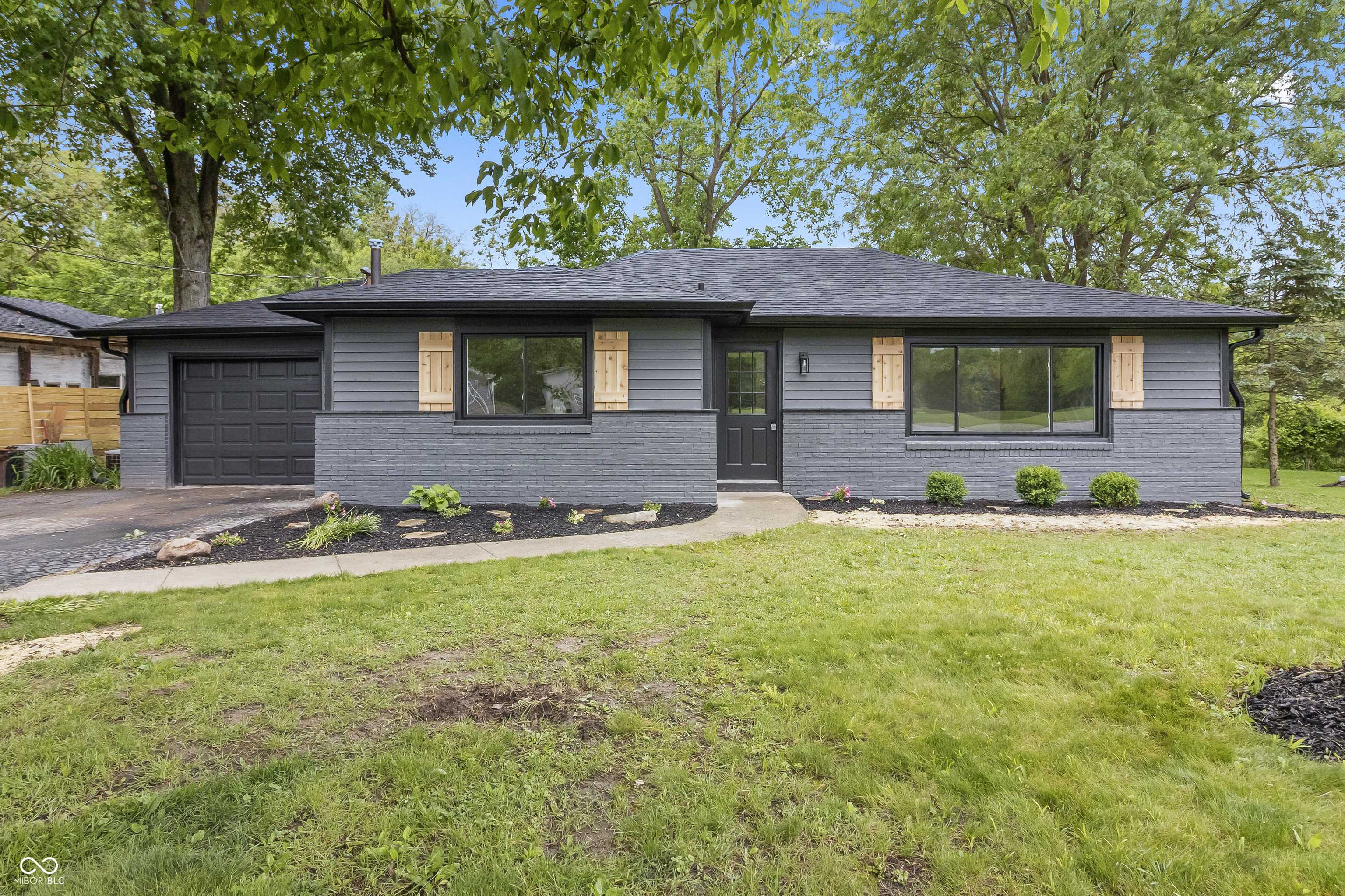 Fortville, IN 46040,8933 W 1050 S