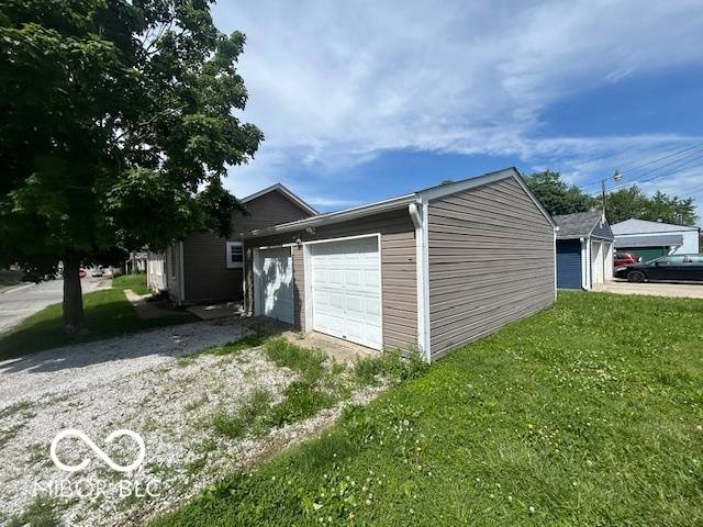 Beech Grove, IN 46107,1527 Main ST