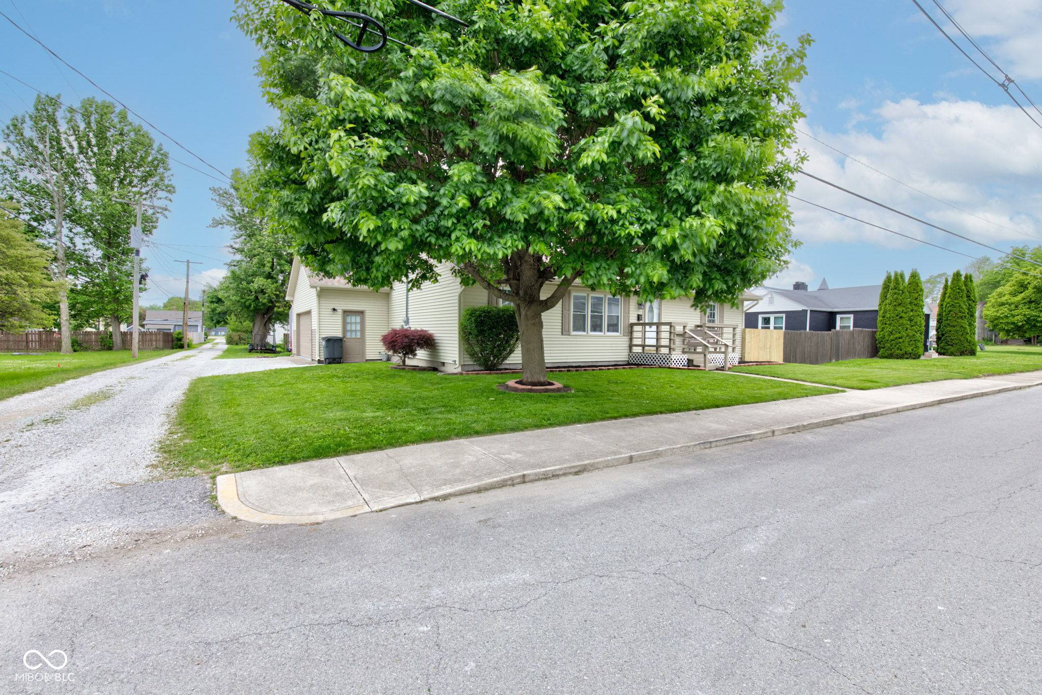 Tipton, IN 46072,409 E Washington ST