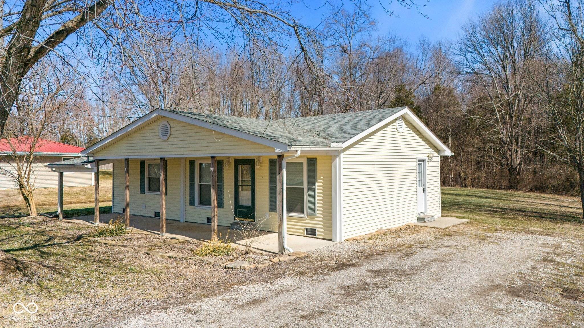 North Vernon, IN 47265,180 S County Road 400 W