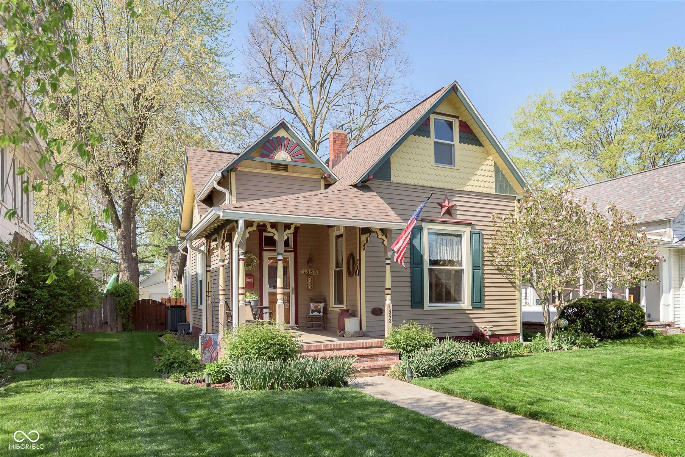 Noblesville, IN 46060,1352 Clinton ST