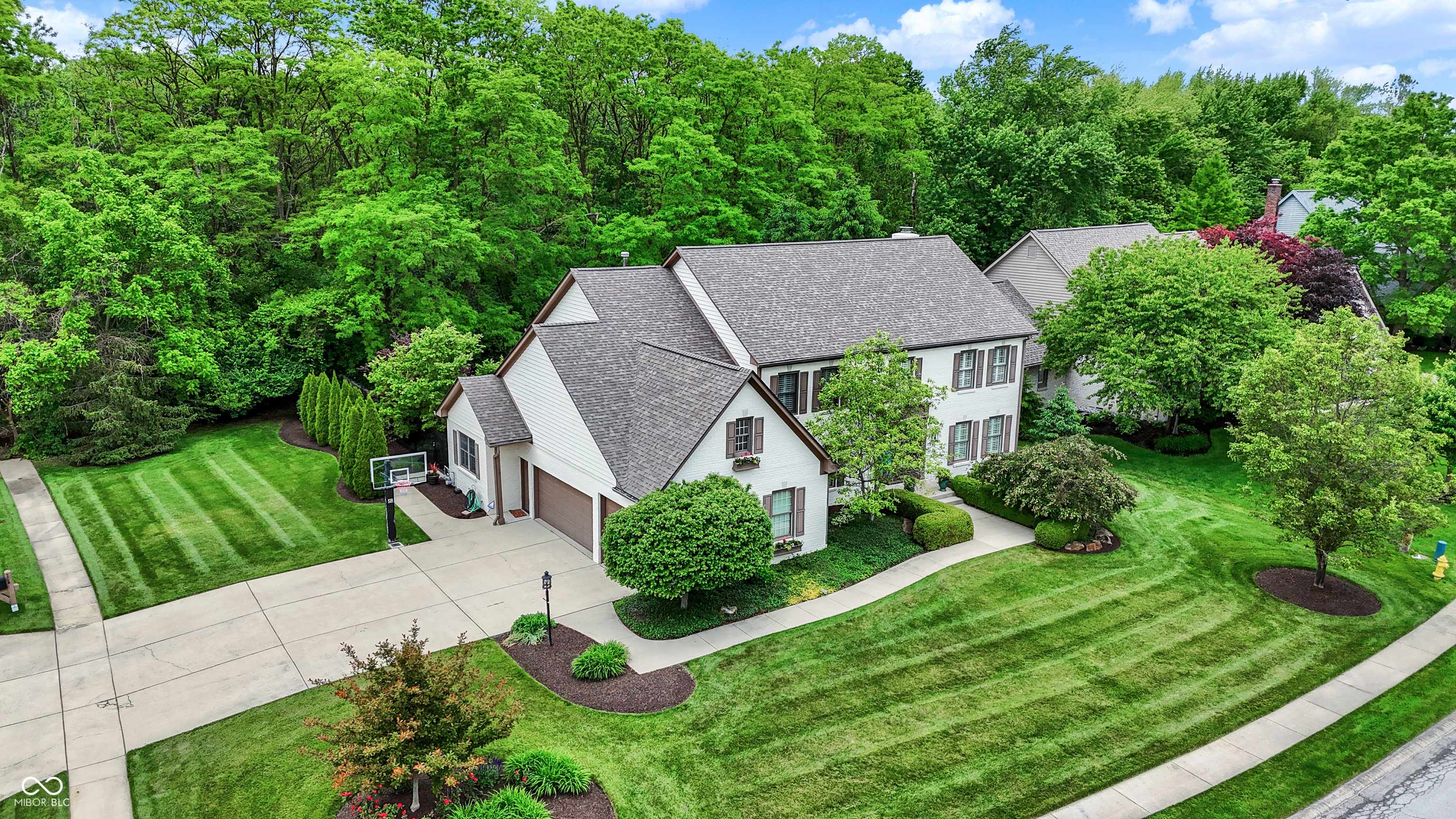 Carmel, IN 46033,5268 Woodfield Dr N
