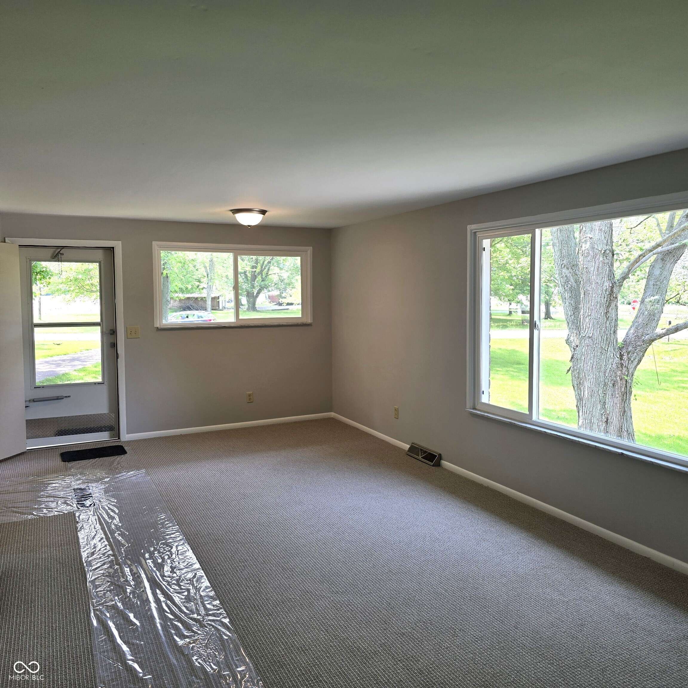 Indianapolis, IN 46239,10016 E Troy AVE