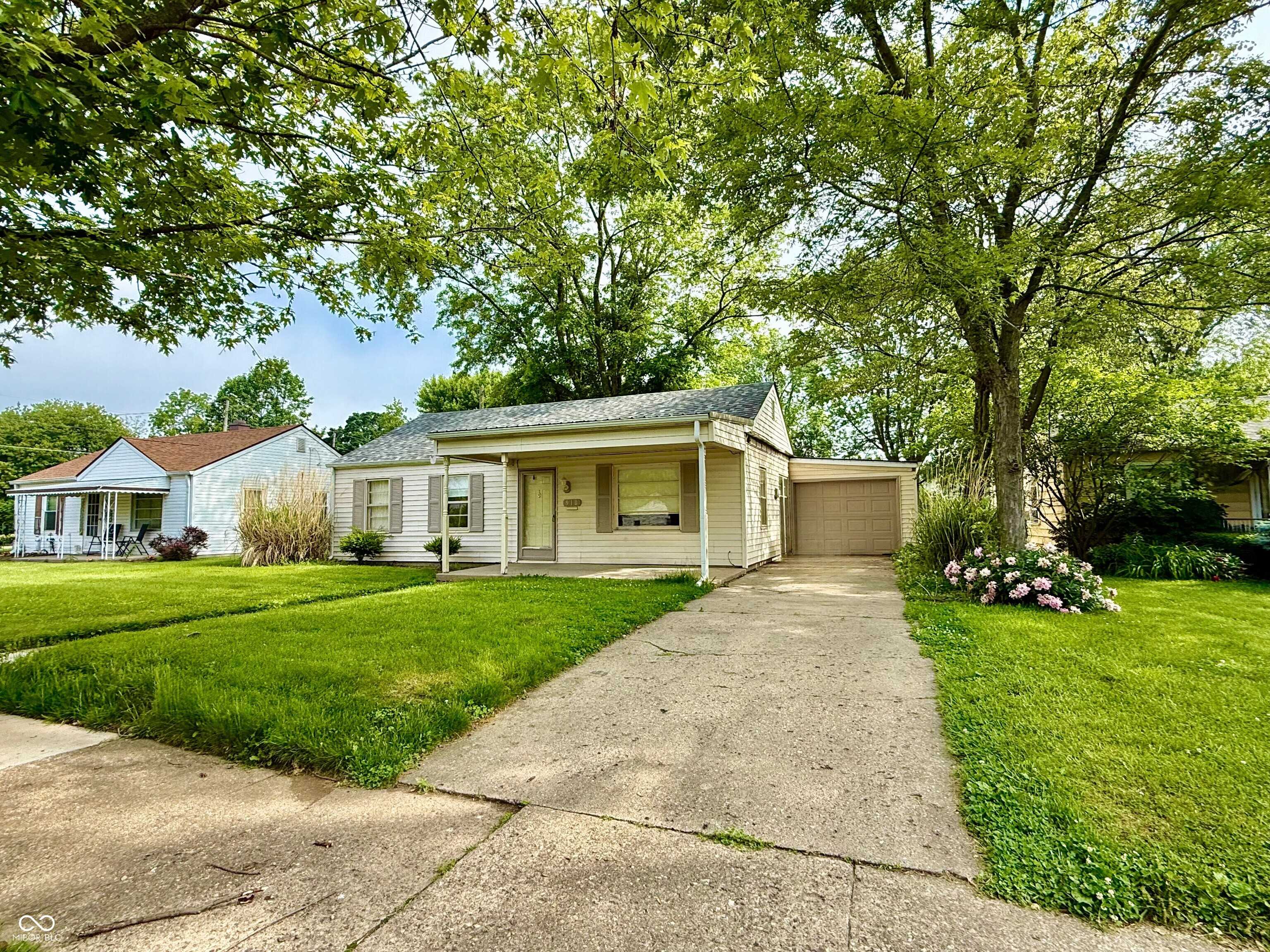 Anderson, IN 46013,910 Lonsvale DR