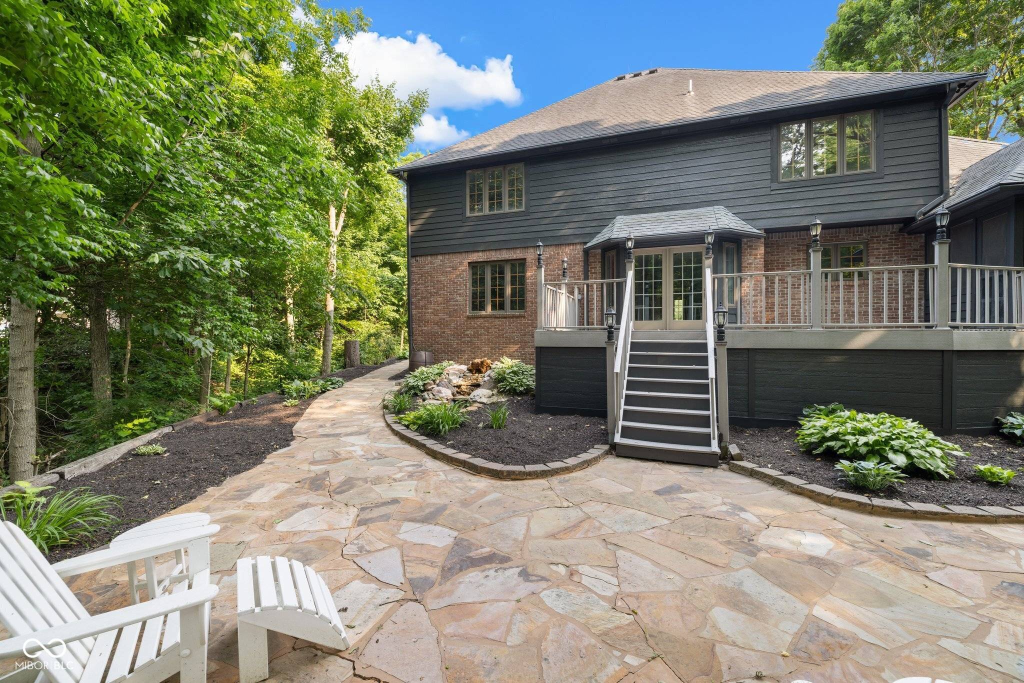 Avon, IN 46123,6350 Red Oak DR