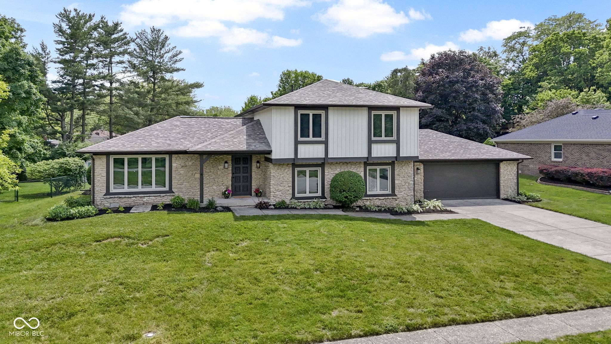 Carmel, IN 46033,10502 E Lakeshore DR