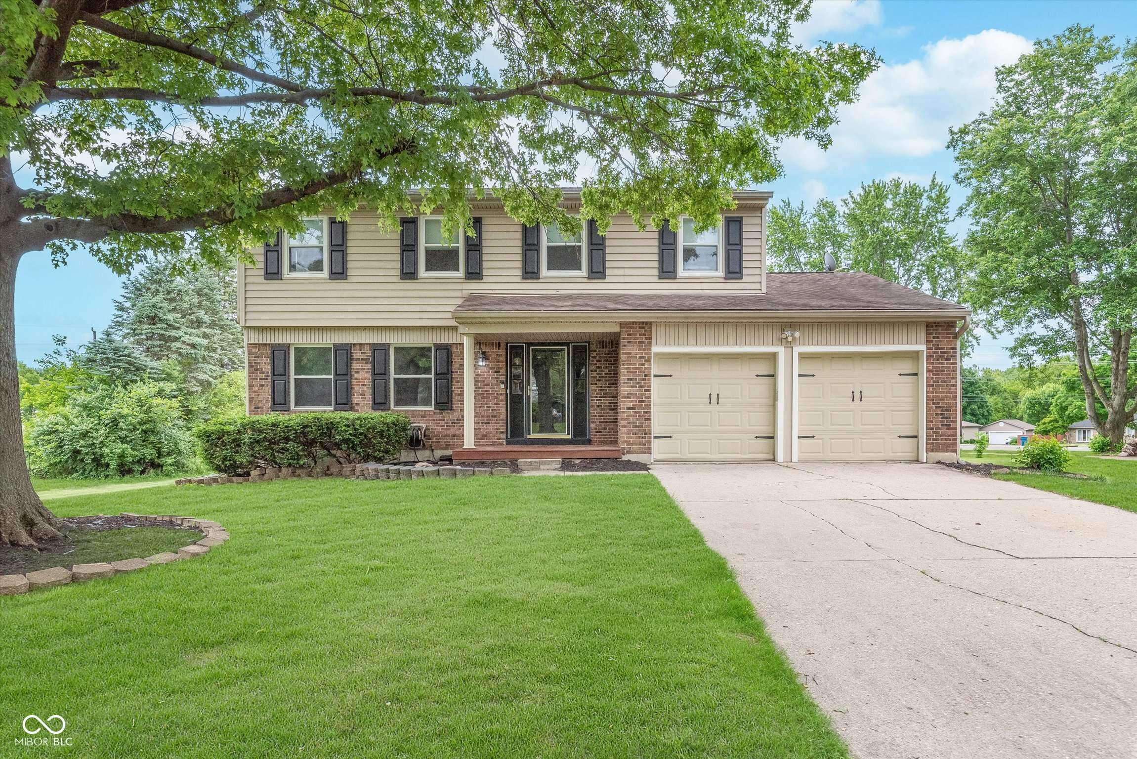 Indianapolis, IN 46256,8205 Picadilly LN