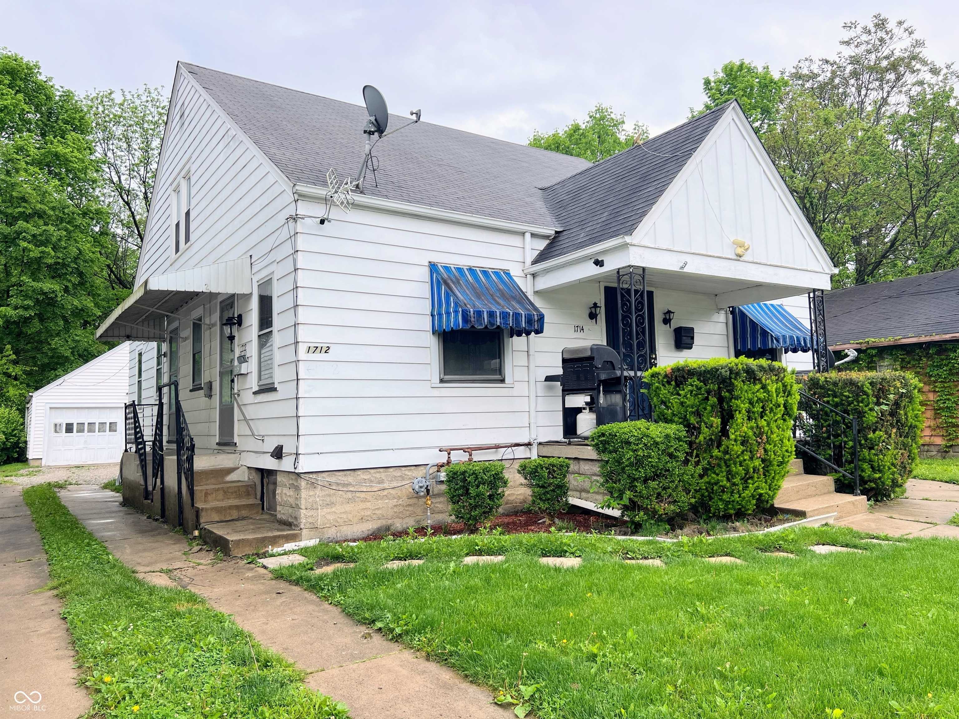 Anderson, IN 46016,1712 Jefferson ST
