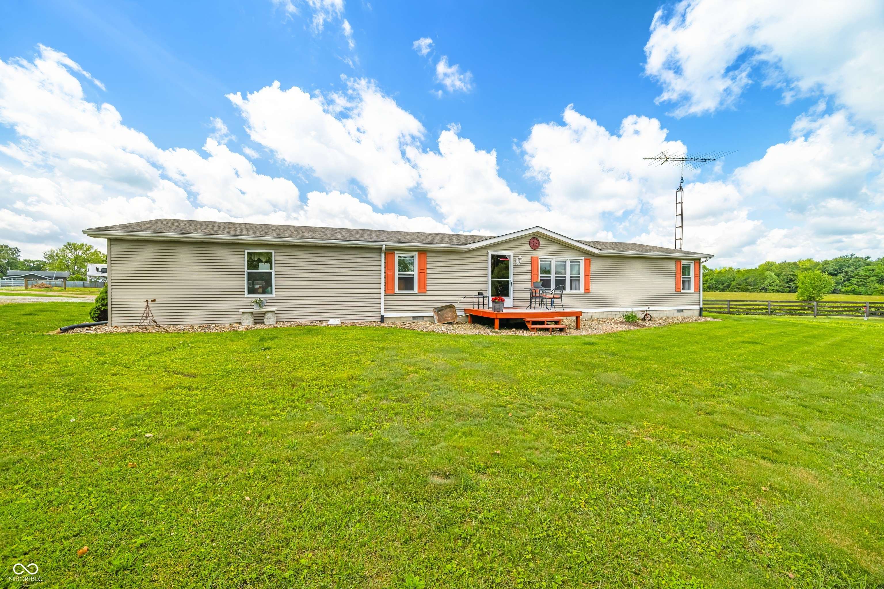 Seymour, IN 47274,2248 W State Road 58