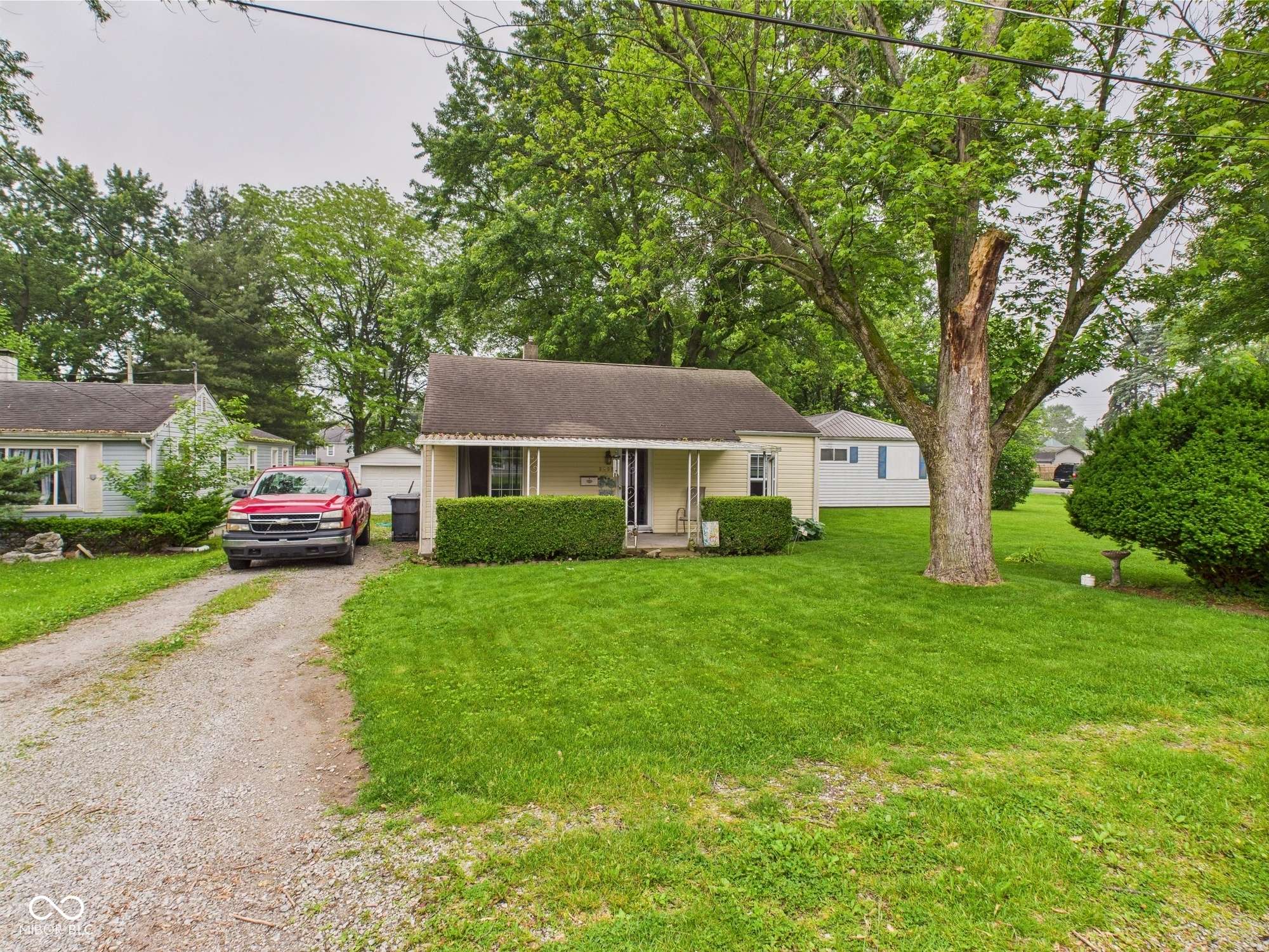 Anderson, IN 46012,2405 E 9th ST
