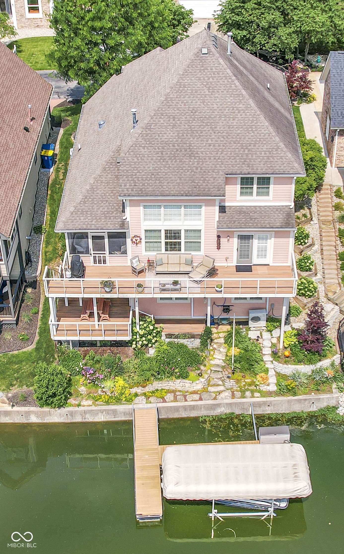 Indianapolis, IN 46236,11244 Blackwalnut PT