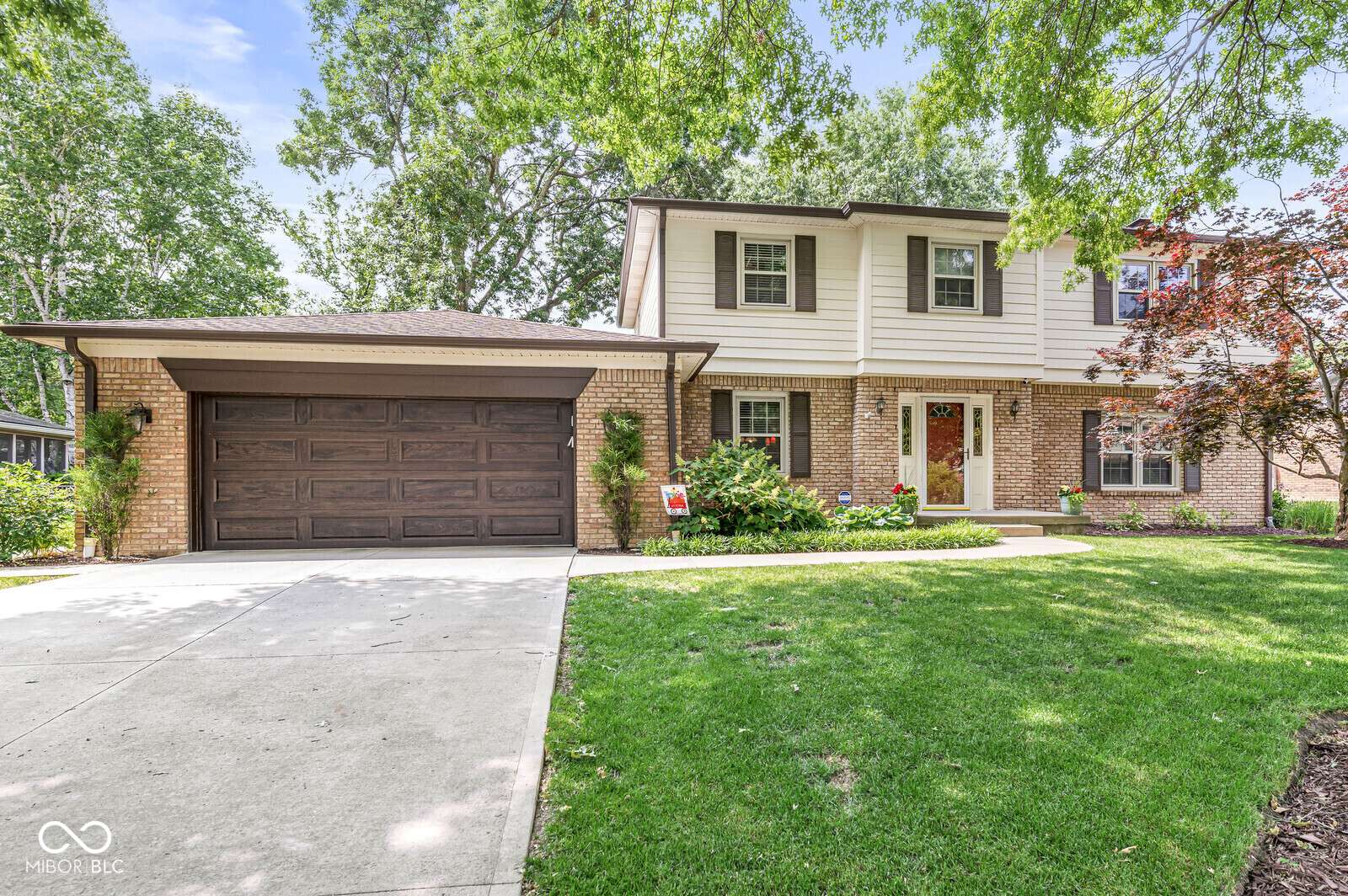 Indianapolis, IN 46268,9221 Holyoke CT