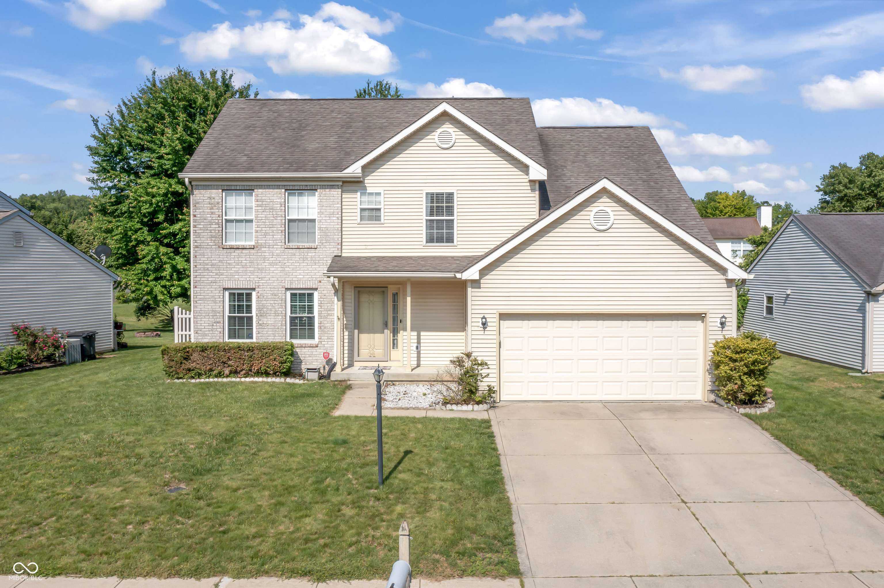 Indianapolis, IN 46214,2326 Gradison CIR