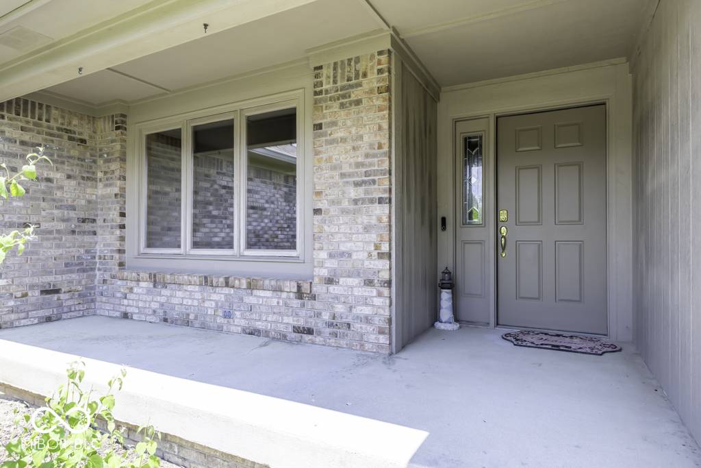 Indianapolis, IN 46259,7741 Long Branch DR