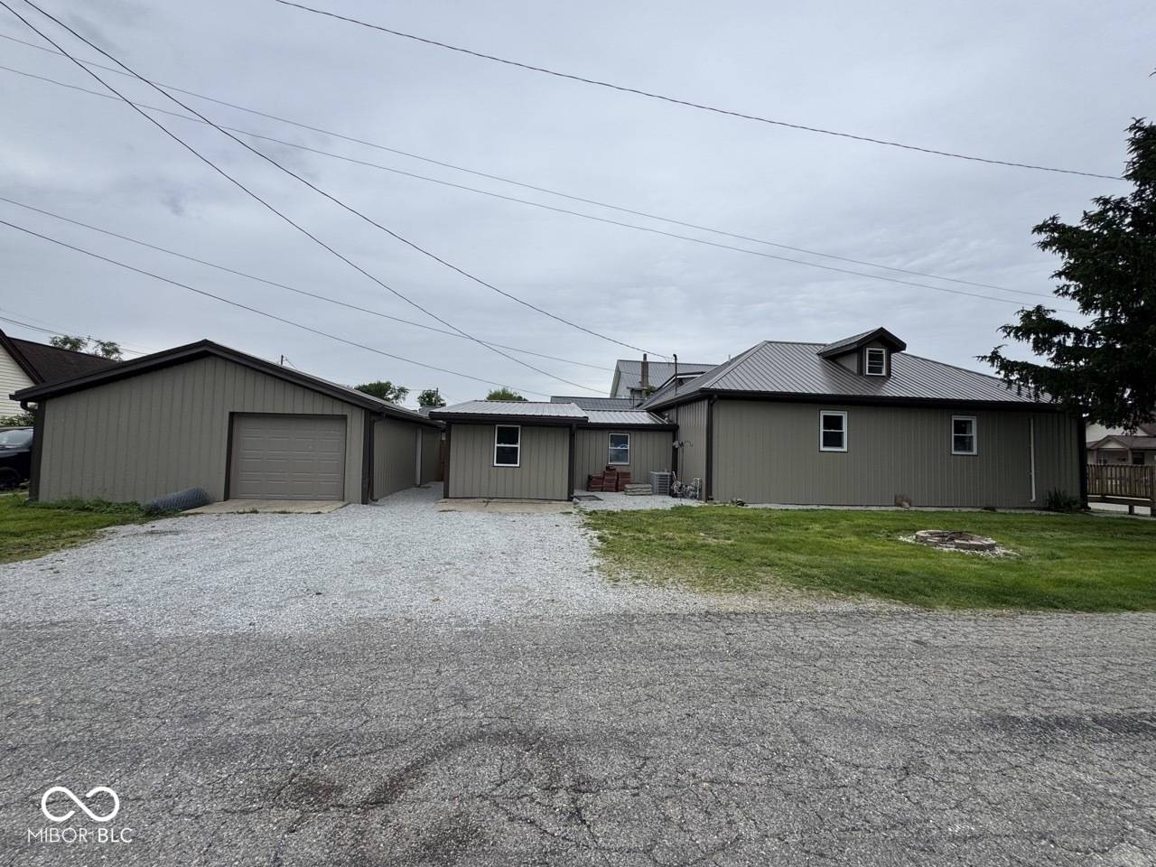 Rushville, IN 46173,331 E 8th ST
