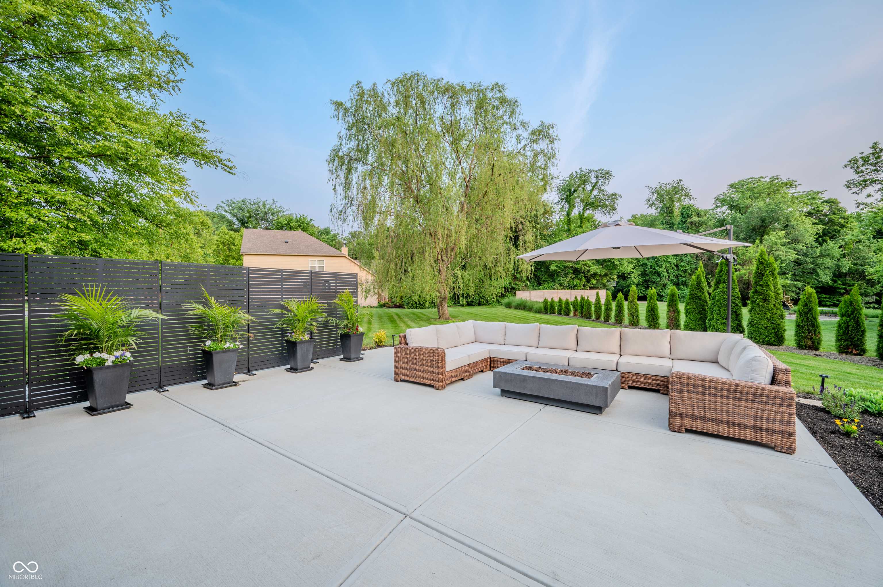 Indianapolis, IN 46278,8703 Gordonshire DR