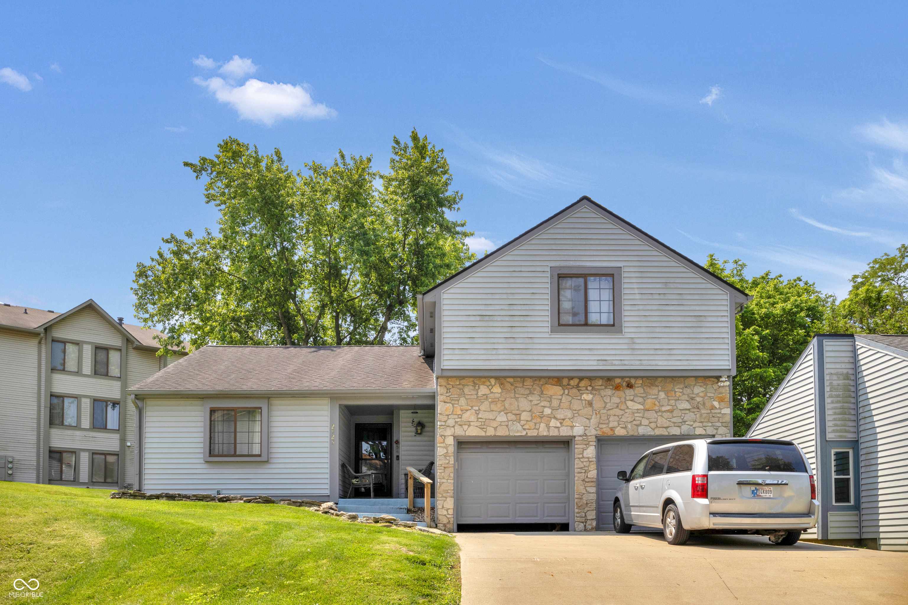 Indianapolis, IN 46214,2925 Horse Hill East DR