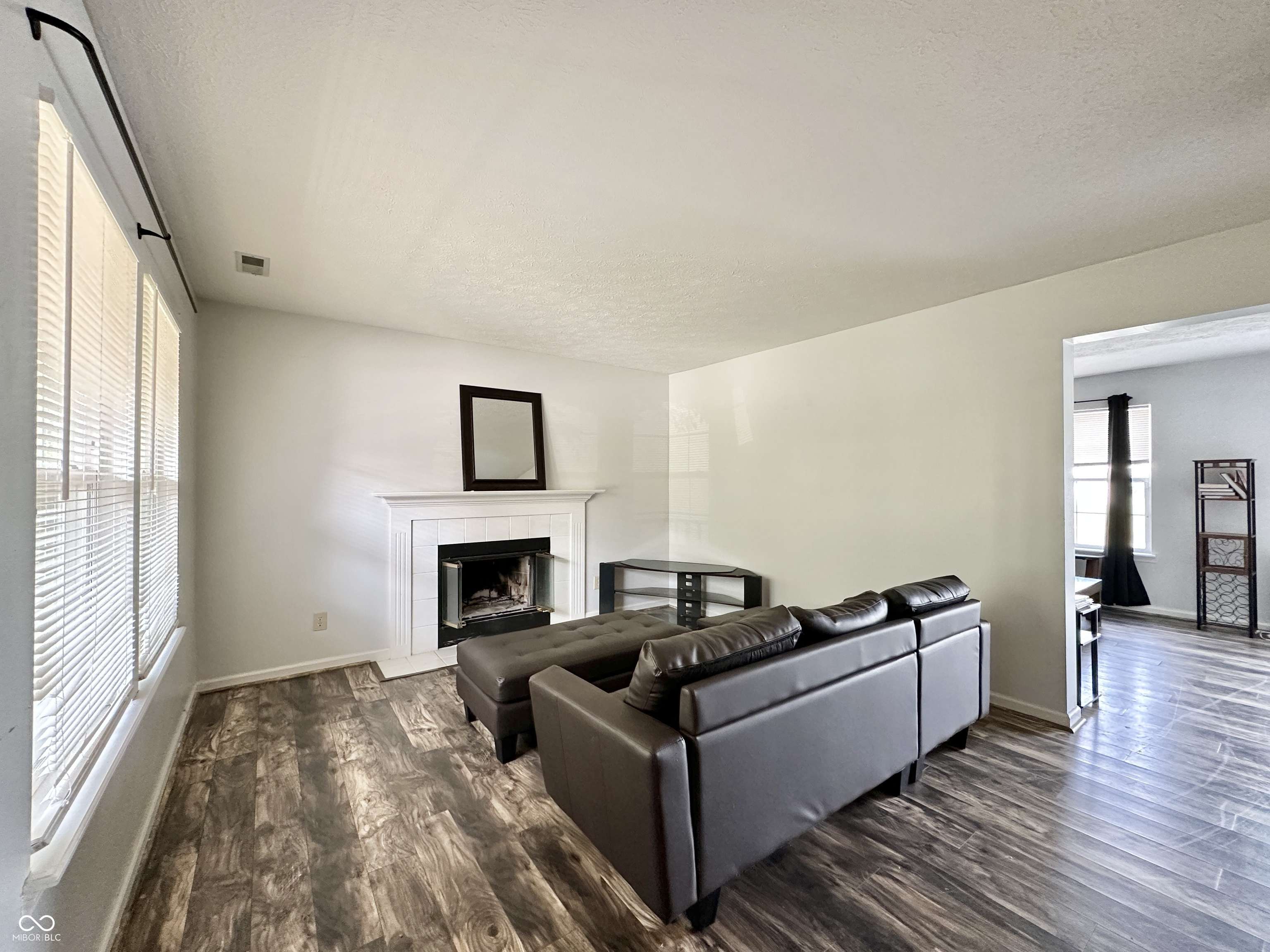 Indianapolis, IN 46229,10832 Tealpoint DR