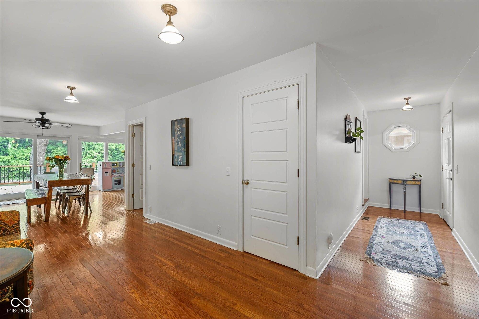 Indianapolis, IN 46208,5108 Riverview DR