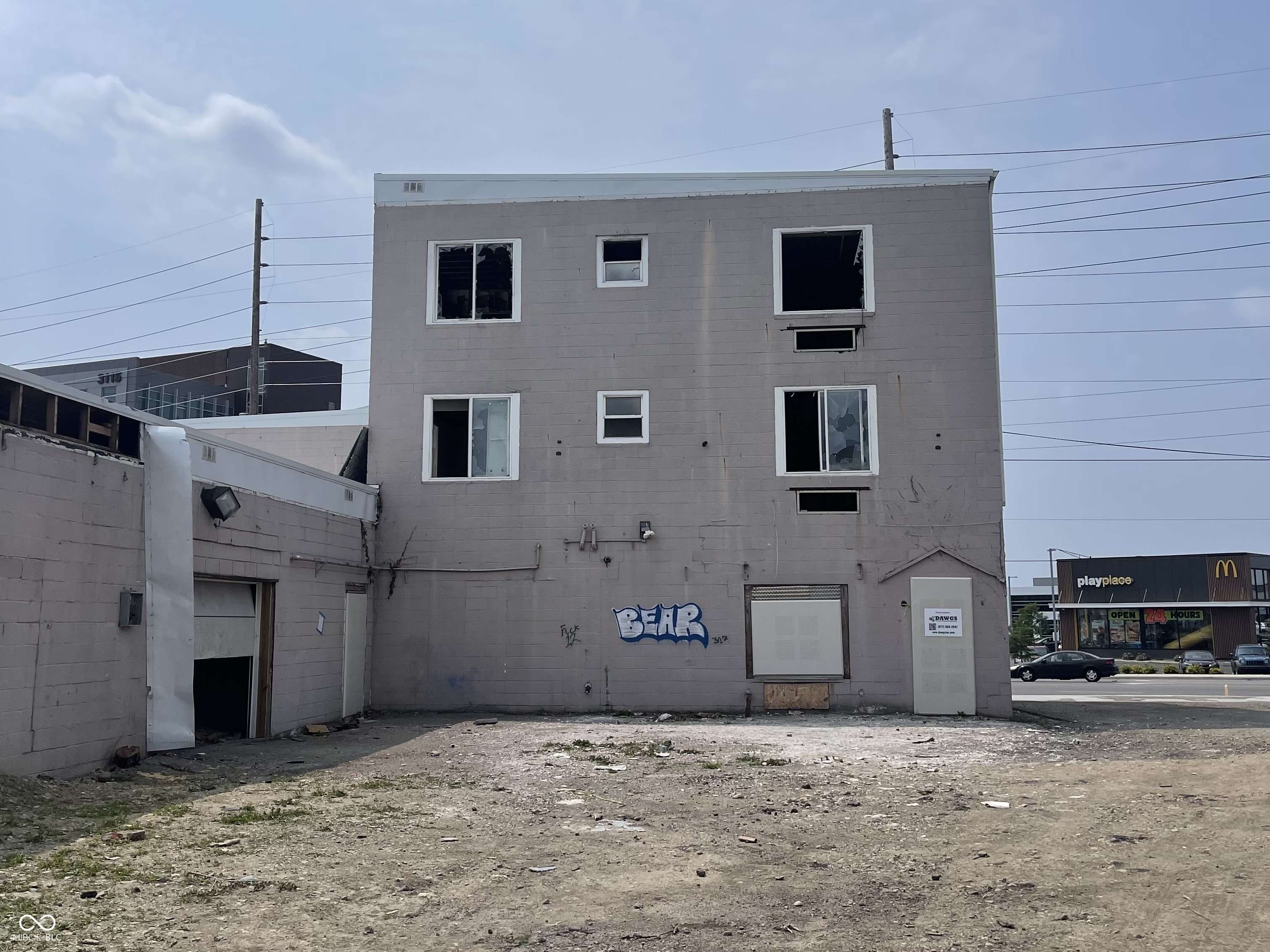Indianapolis, IN 46203,3030 Southeastern AVE