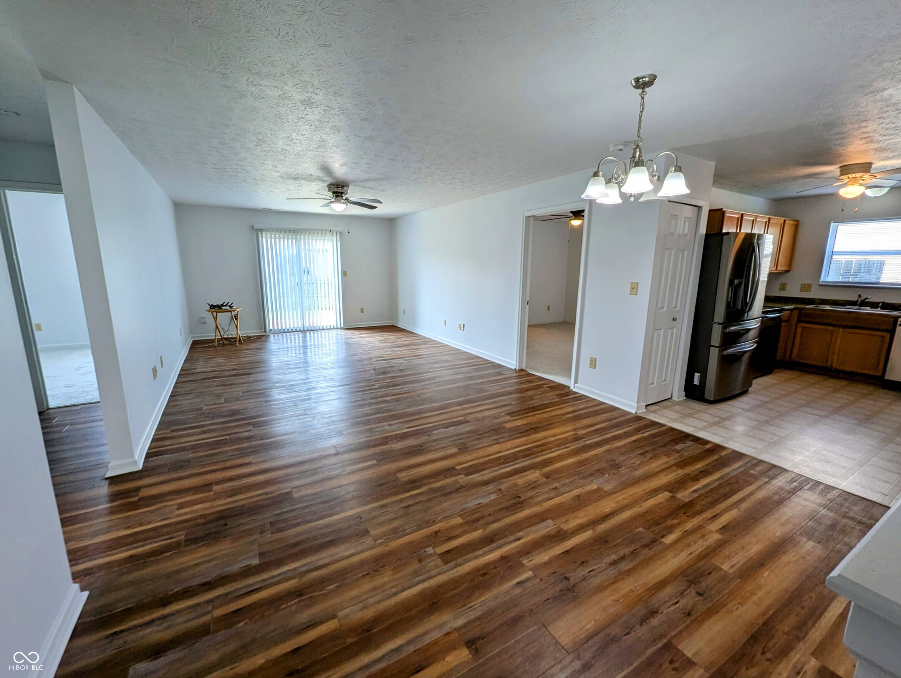 Greenwood, IN 46143,581 Grassy Bend DR