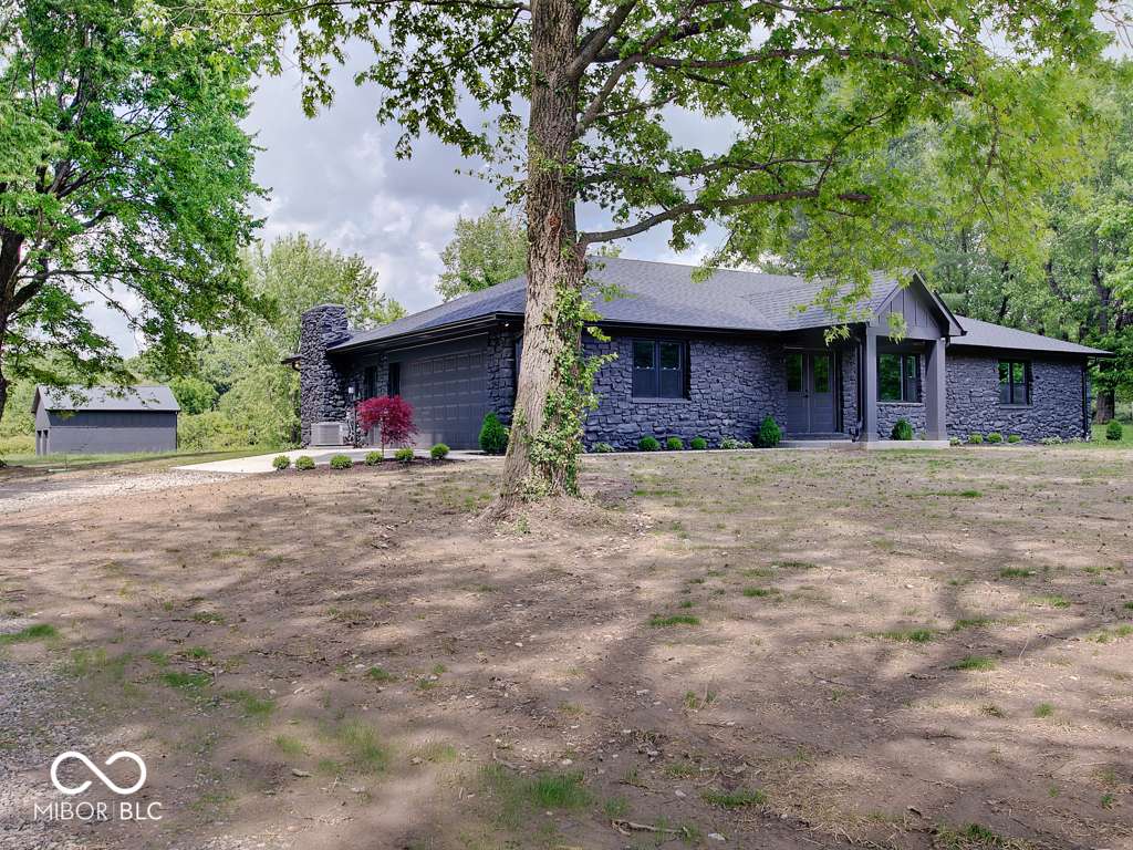 Bargersville, IN 46106,6572 W 375 N