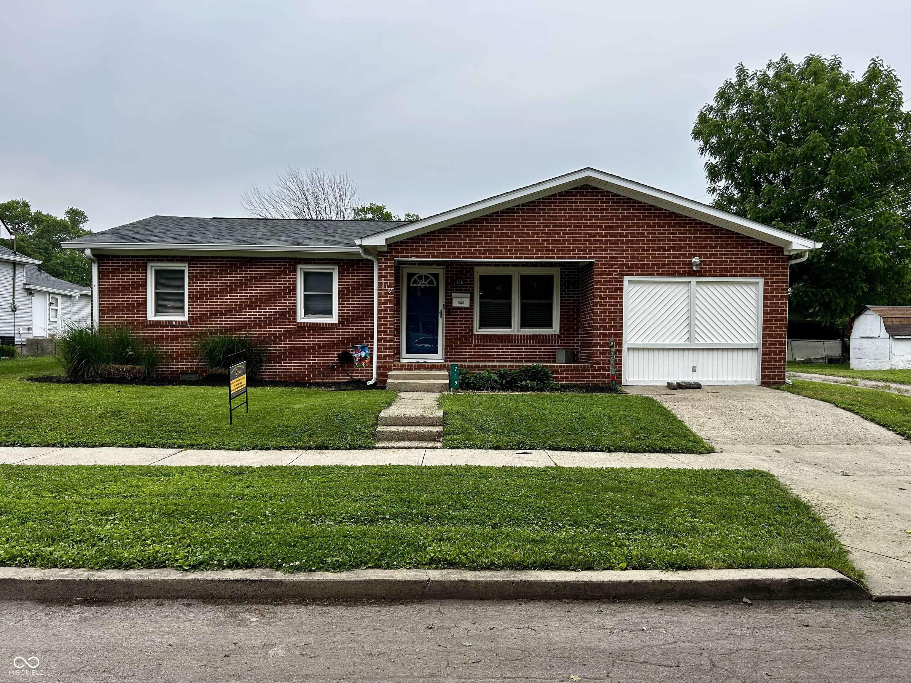 Lebanon, IN 46052,719 Henry ST