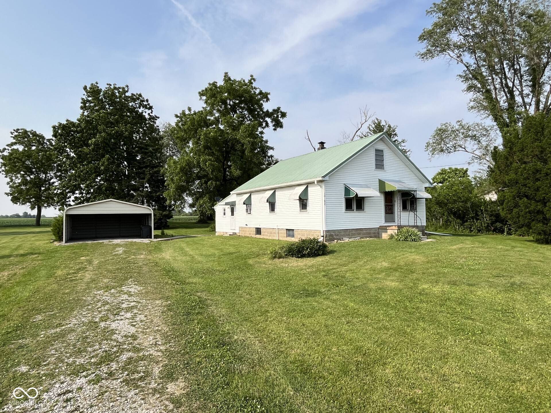 Seymour, IN 47274,10152 E County Rd 275 N