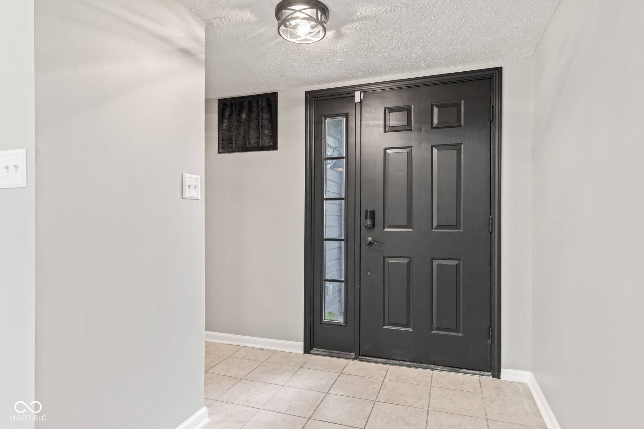 Indianapolis, IN 46236,11218 Baycreek DR