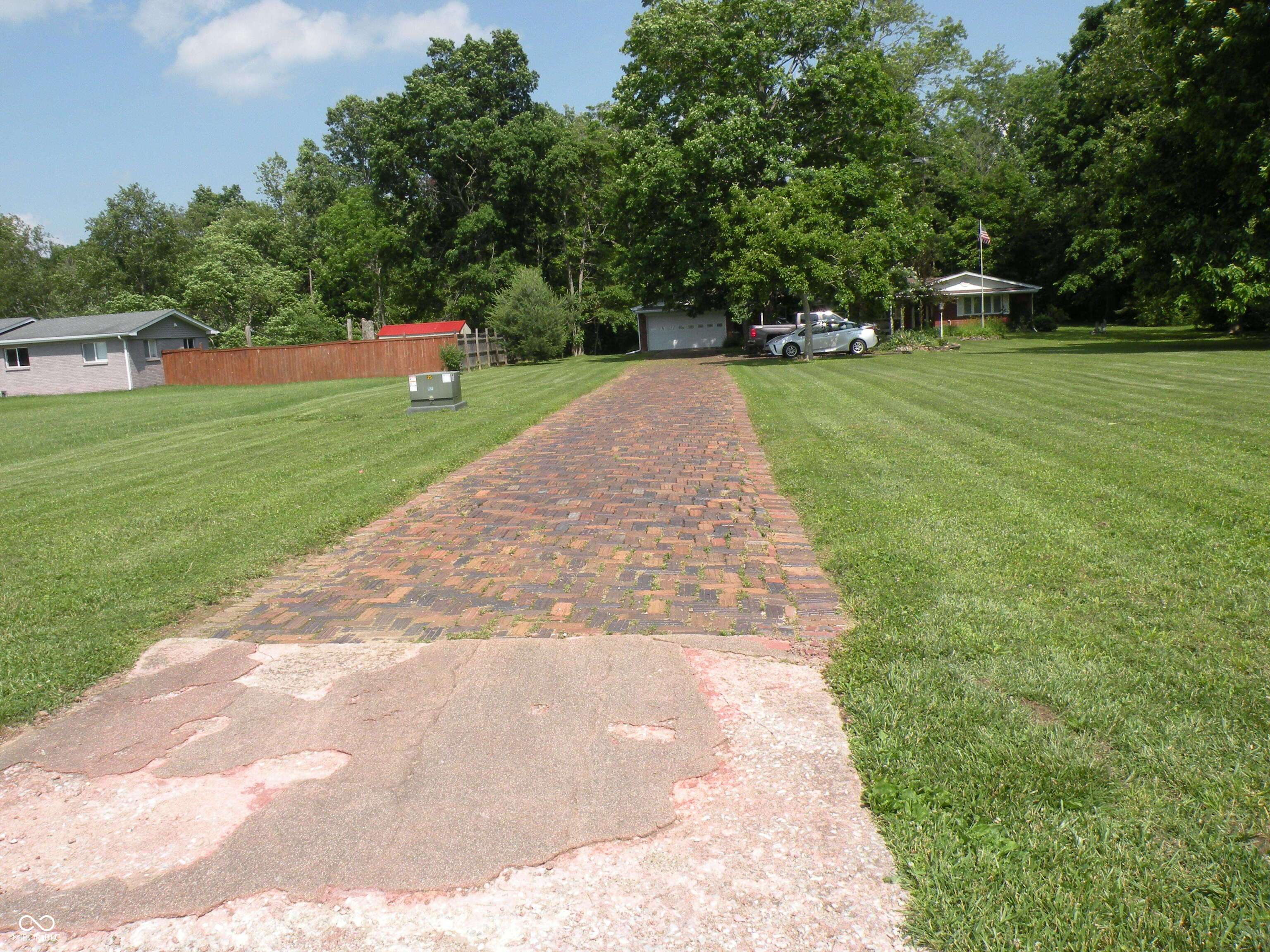 Crawfordsville, IN 47933,1796 N 400 W