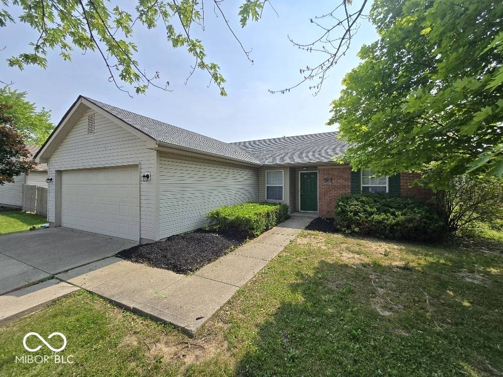 Indianapolis, IN 46237,5825 Sapelo DR