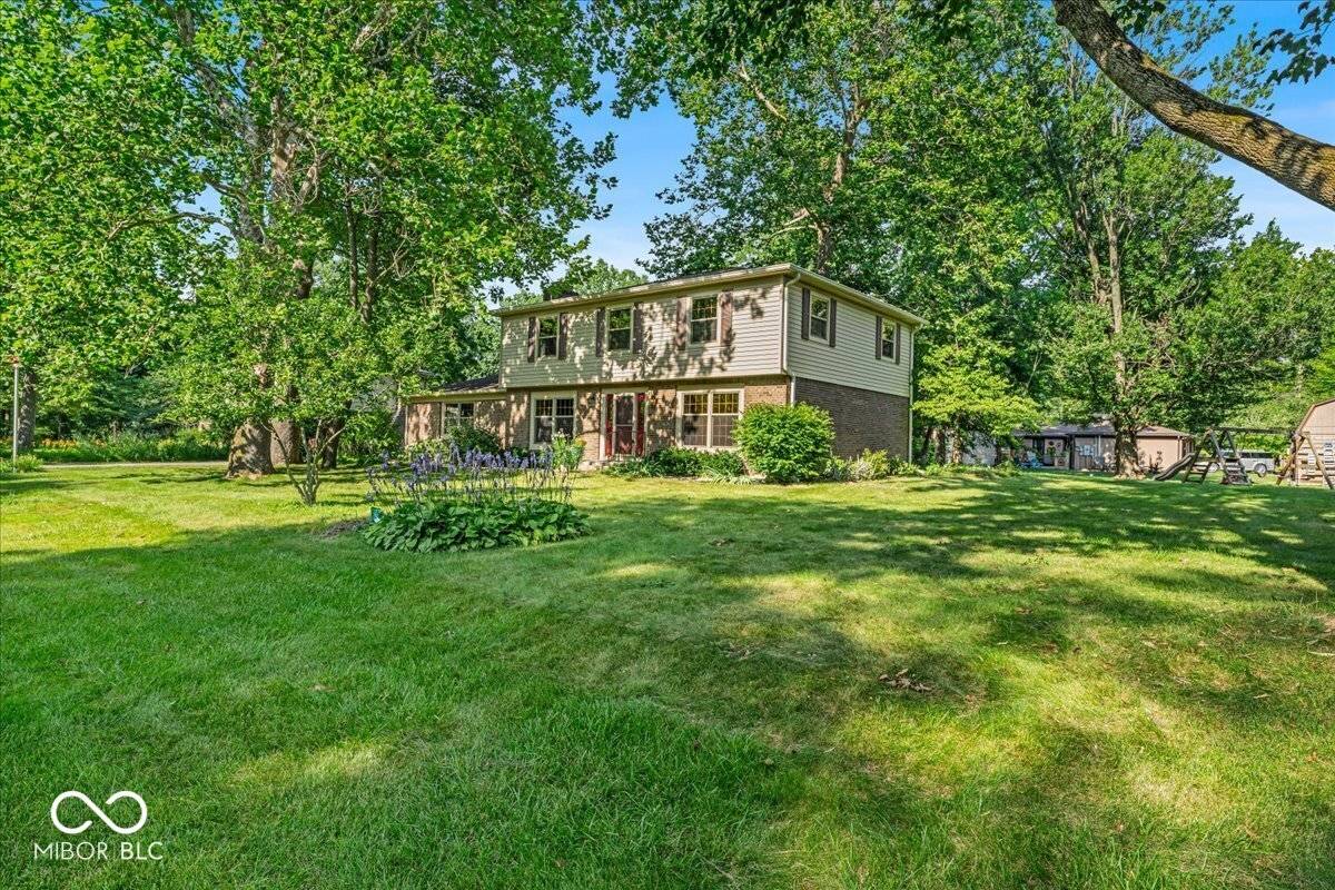 Zionsville, IN 46077,635 White Oak CT