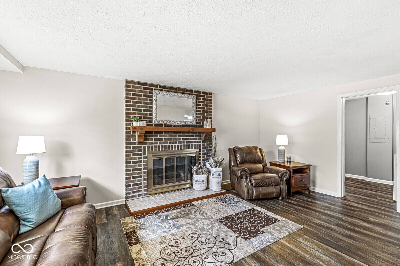 Indianapolis, IN 46237,6601 Valley Forge CT
