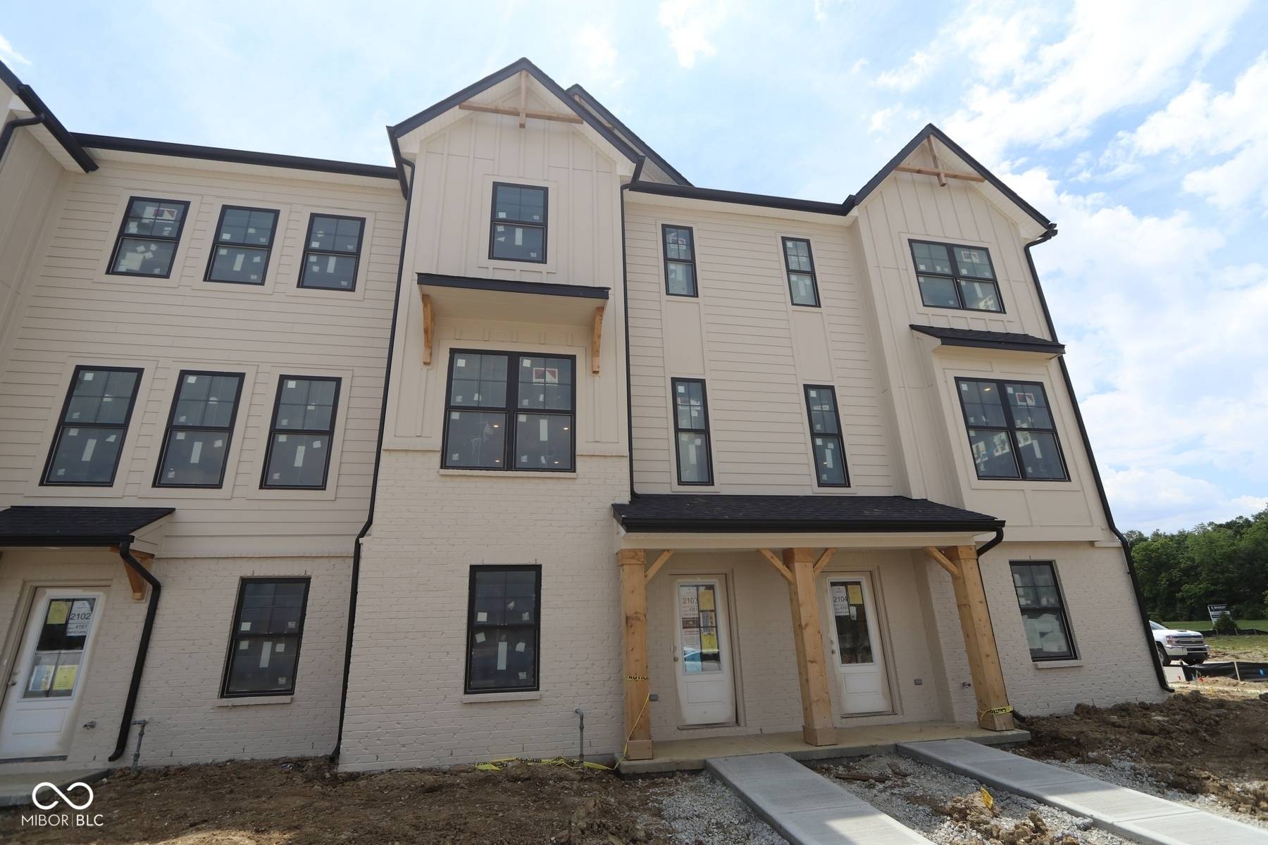 Westfield, IN 46062,4151 Barrel LN