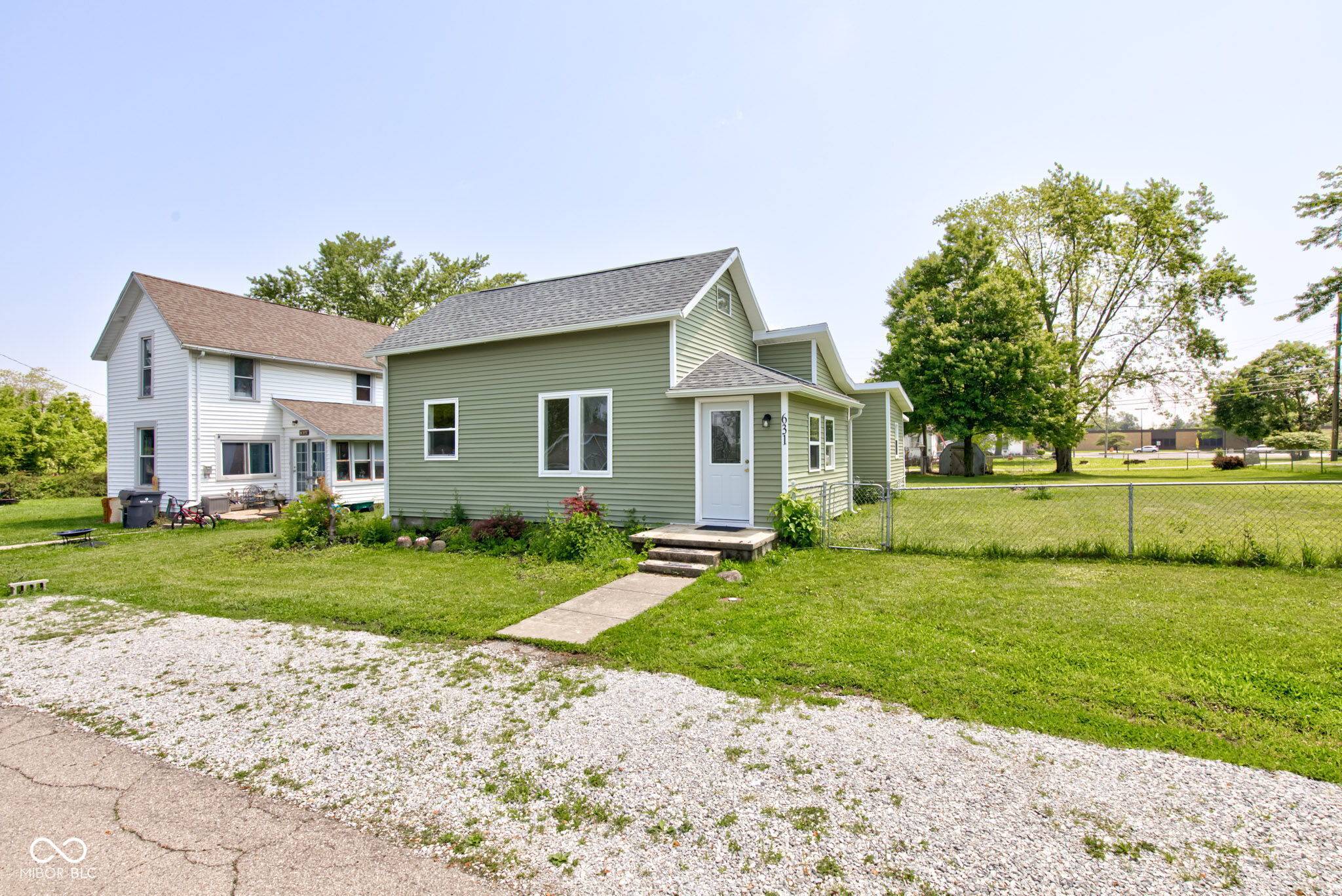 Dunkirk, IN 47336,631 N Hickory ST