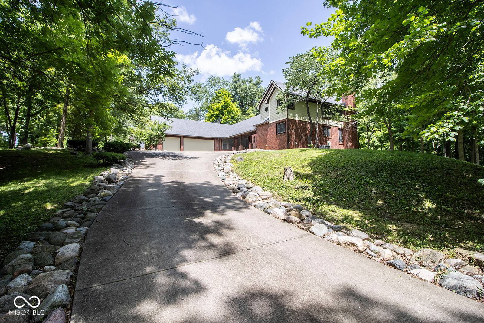 Indianapolis, IN 46220,5530 Shawnee Trail South DR
