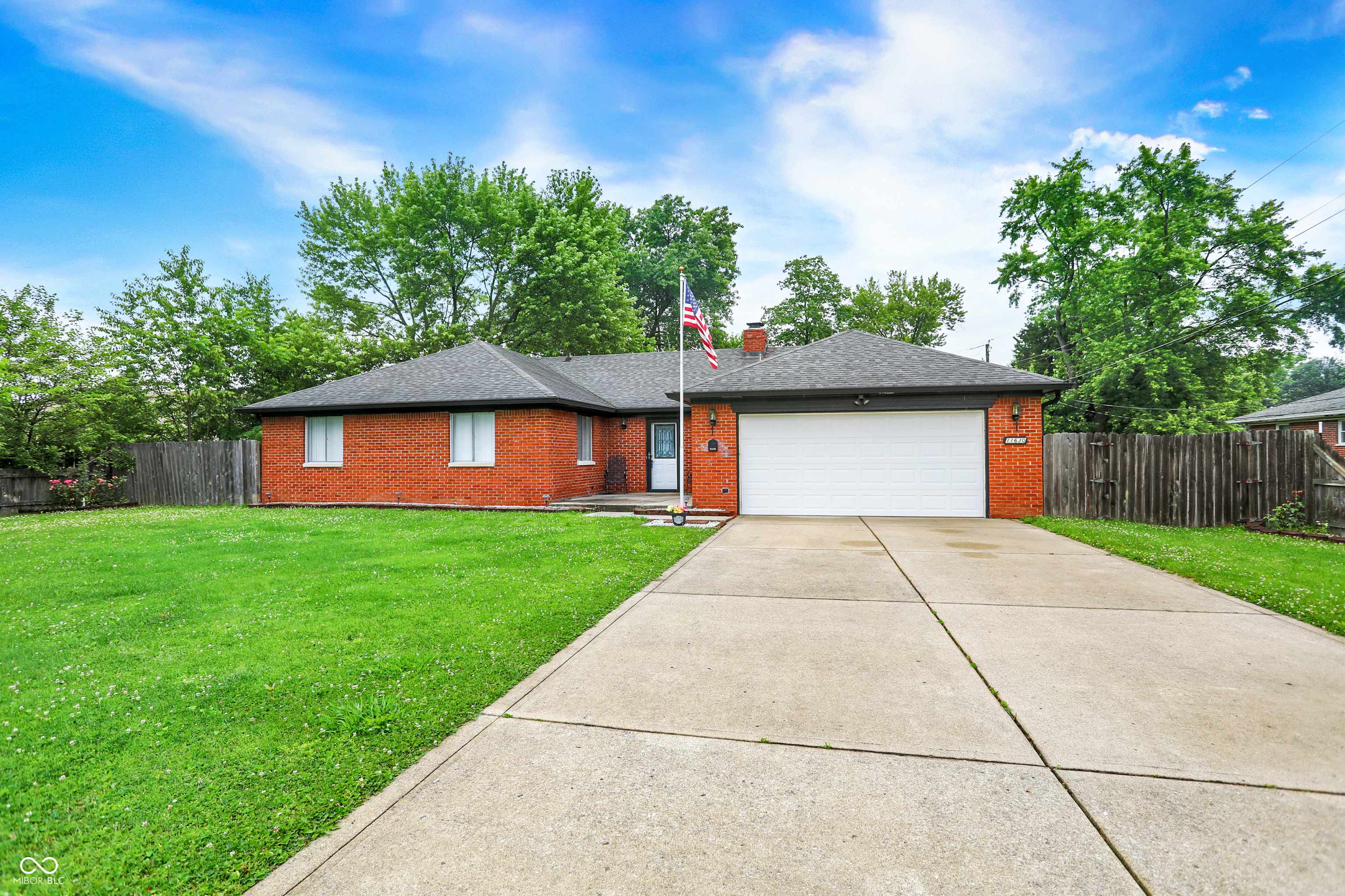 Indianapolis, IN 46229,11630 Deanna DR