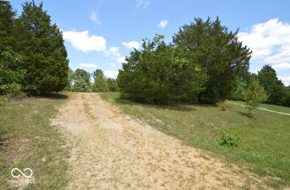 North Vernon, IN 47265,2743-2744 Worthington WAY