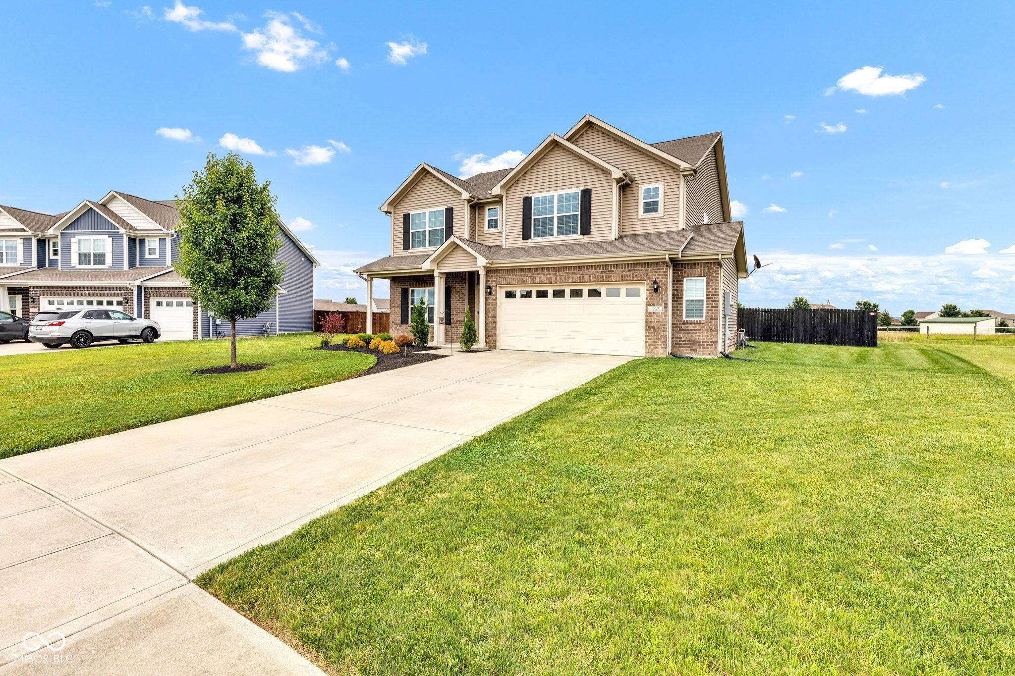 Greenwood, IN 46143,937 Maple Stone DR