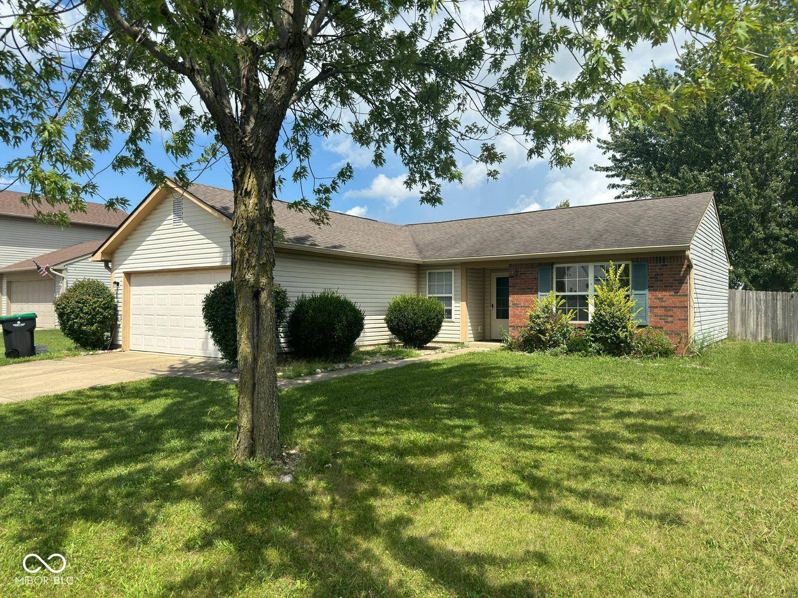Whiteland, IN 46184,39 Meadow Creek East BLVD