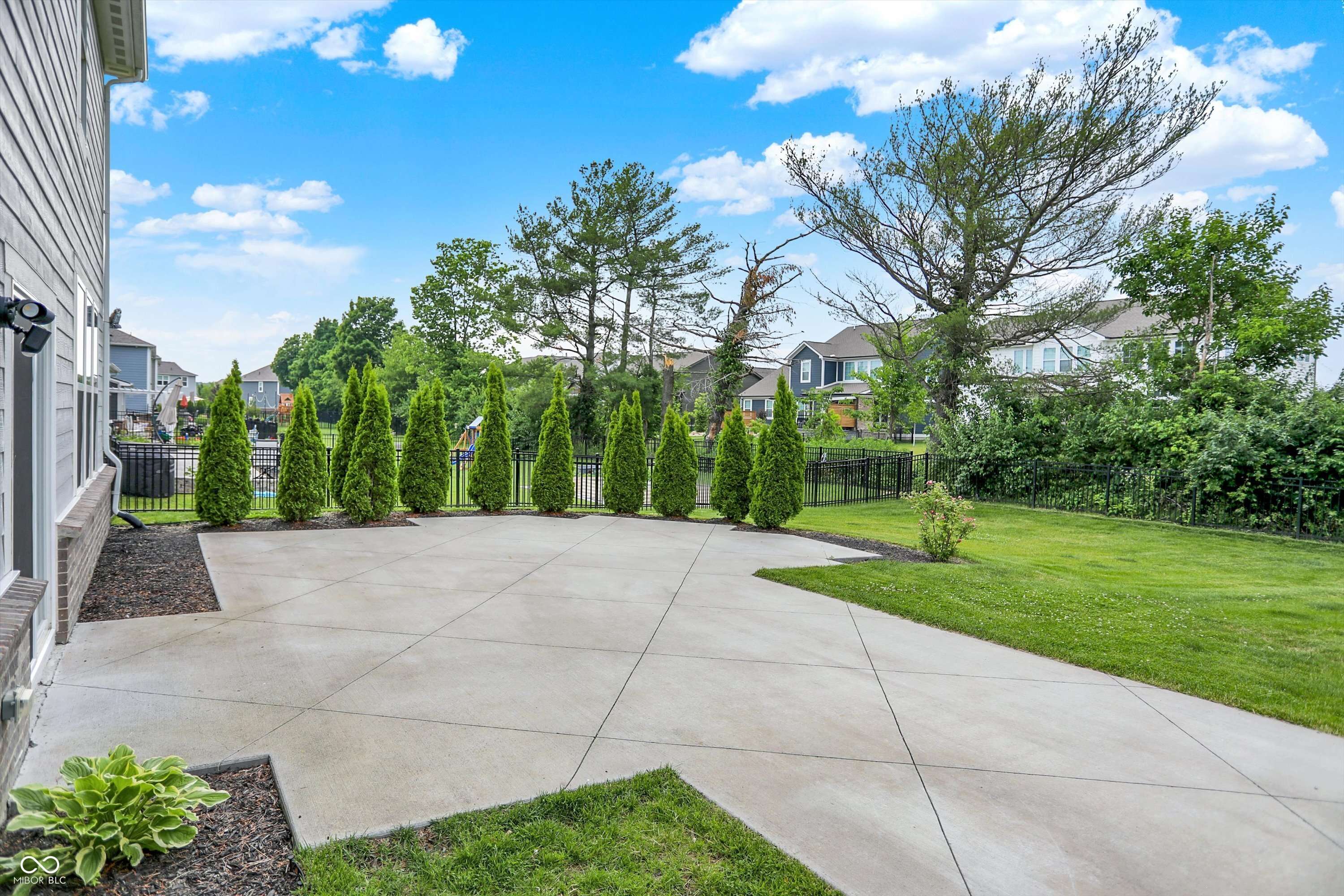 Westfield, IN 46074,2074 Tompkins DR