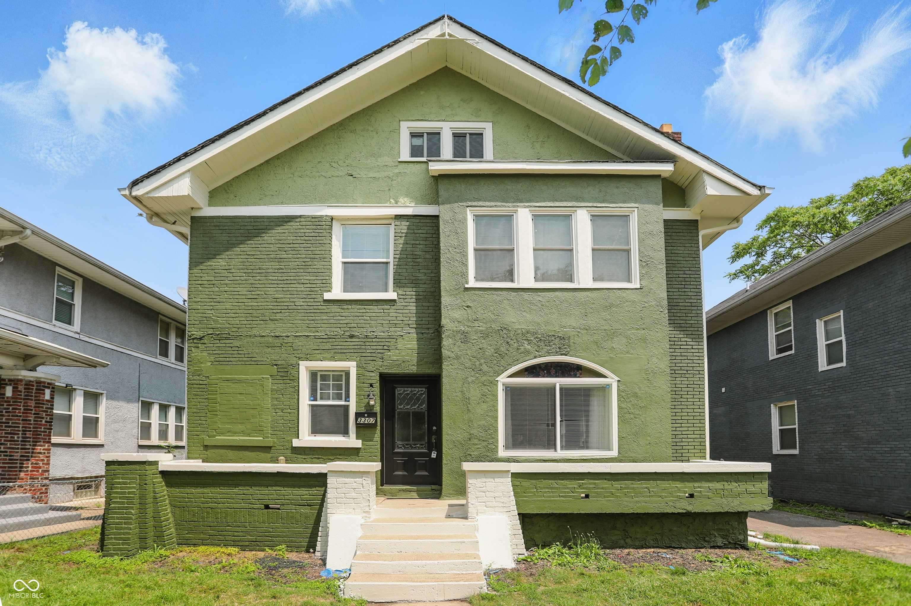Indianapolis, IN 46205,3307 N College AVE