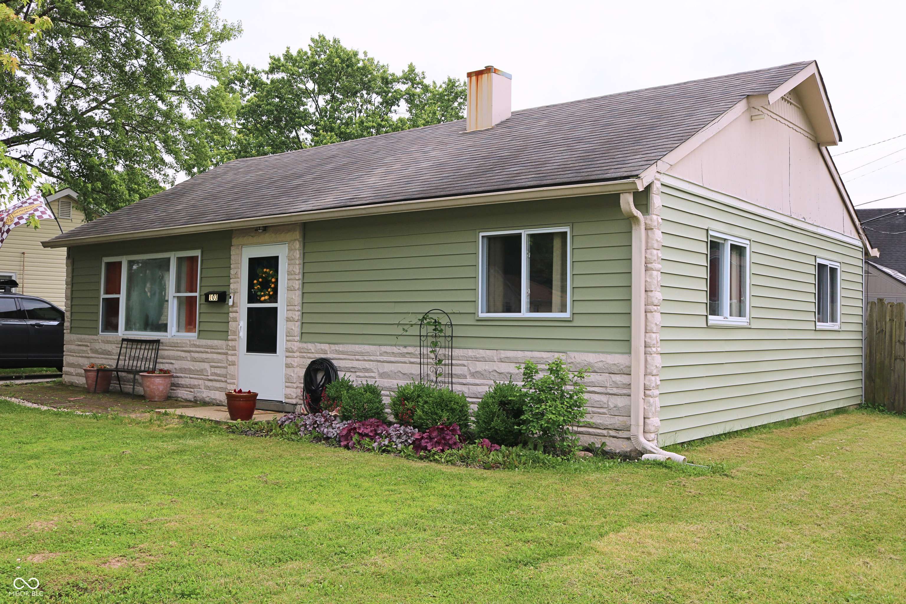 Greenwood, IN 46143,103 Bentwood DR