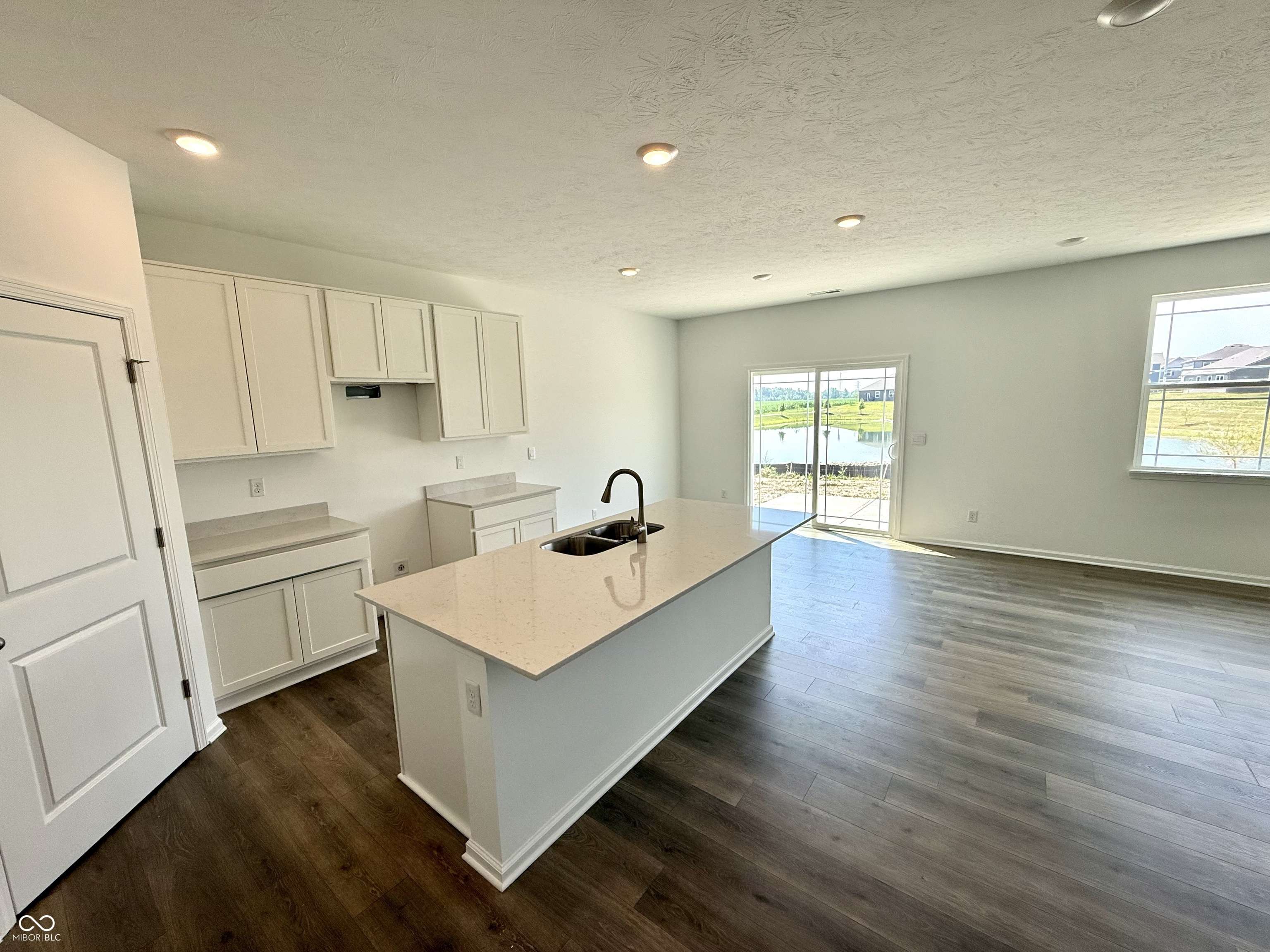 Indianapolis, IN 46239,9137 Steinbeck LN
