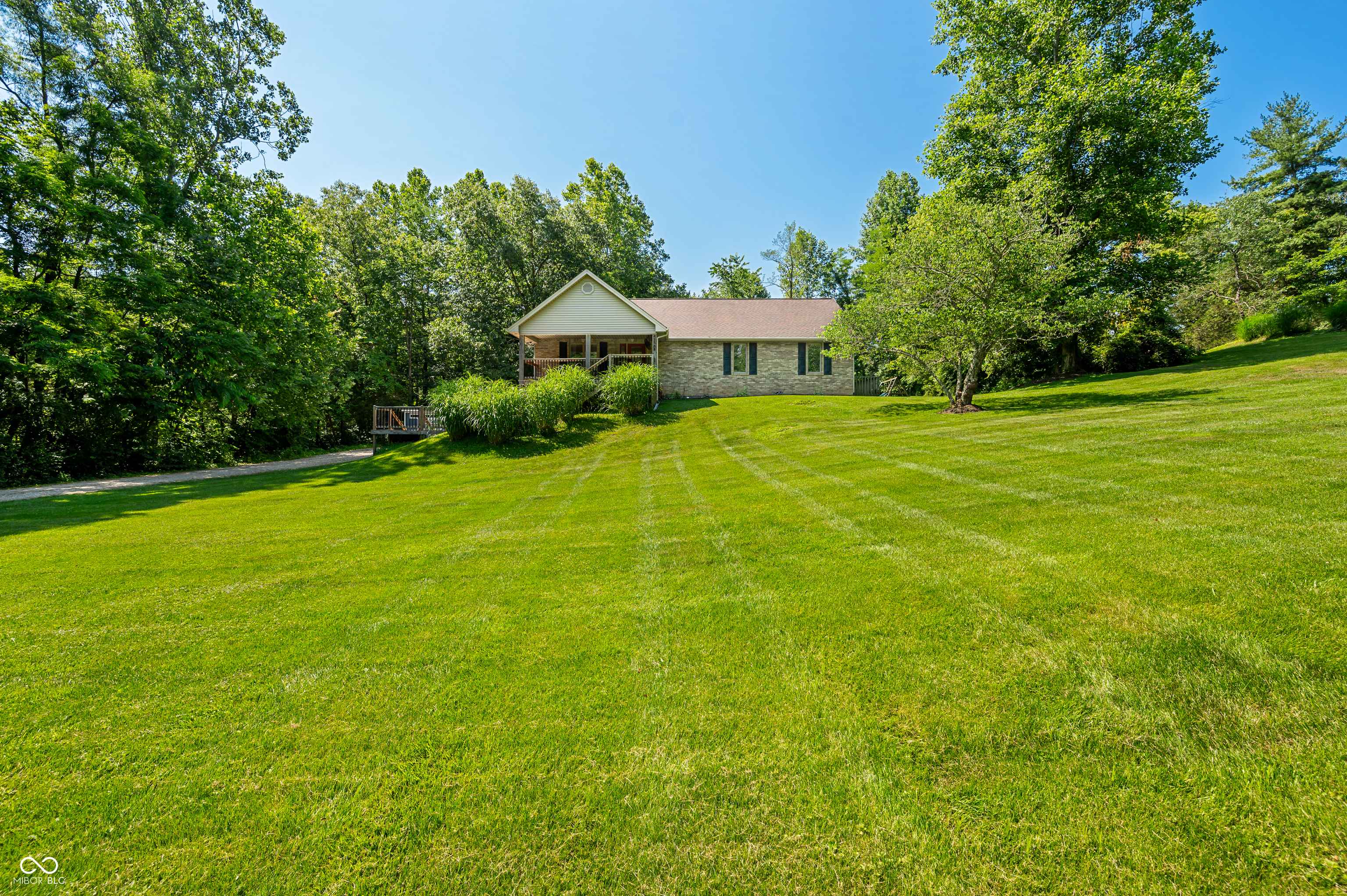 Columbus, IN 47201,11059 W Old Nashville RD